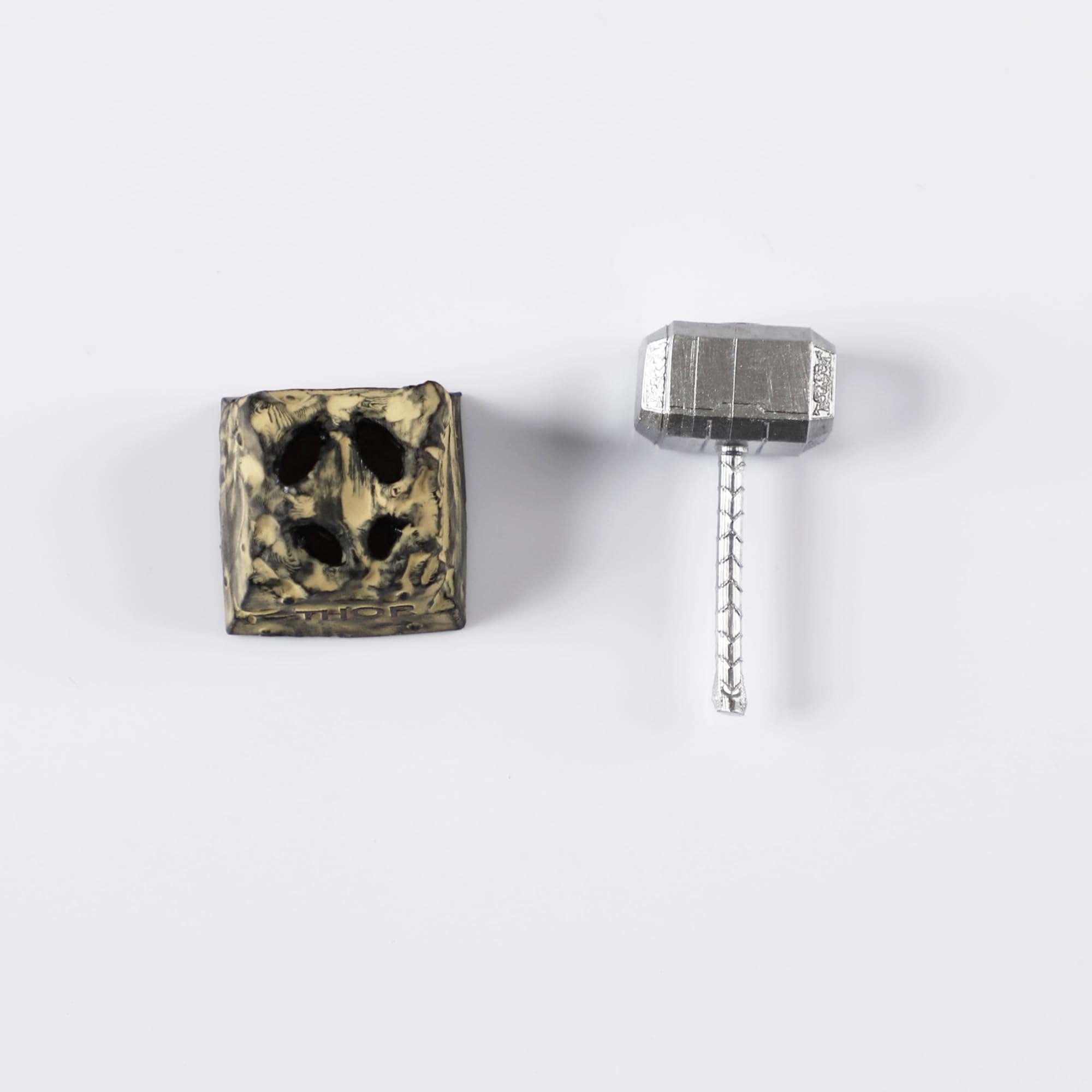 YMDK Tomahawk Hammer Personalized Keycaps Magnetic Removable Resin Keycap Creative Interesting Key Caps for MX Mechanical Keyboard 4