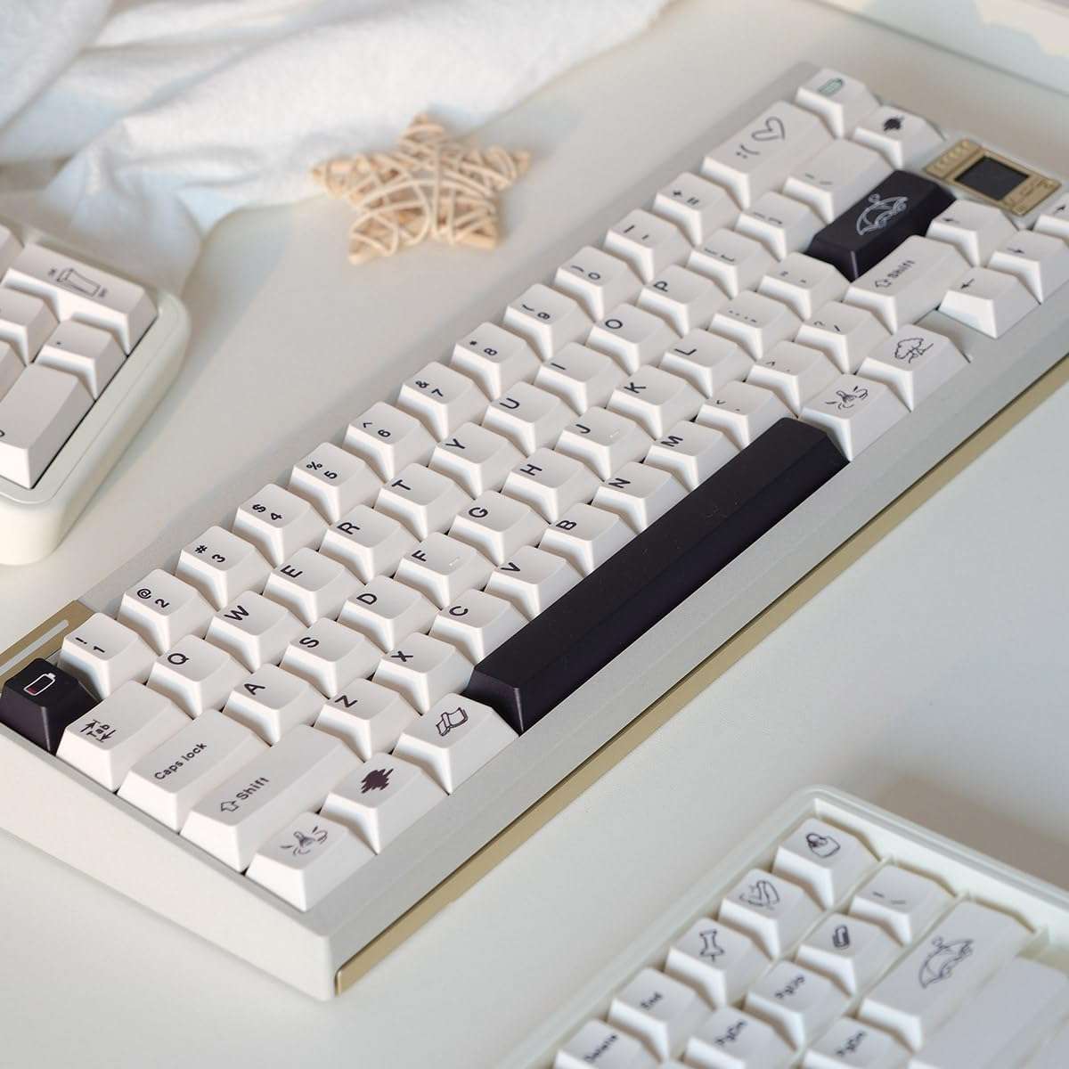 PBT Black White Retro Keycaps, Cherry Profile Keycaps, Custom Keyboard Keycaps Set,152 Keys Suitable for Cherry Mx Switch Keyboard 2