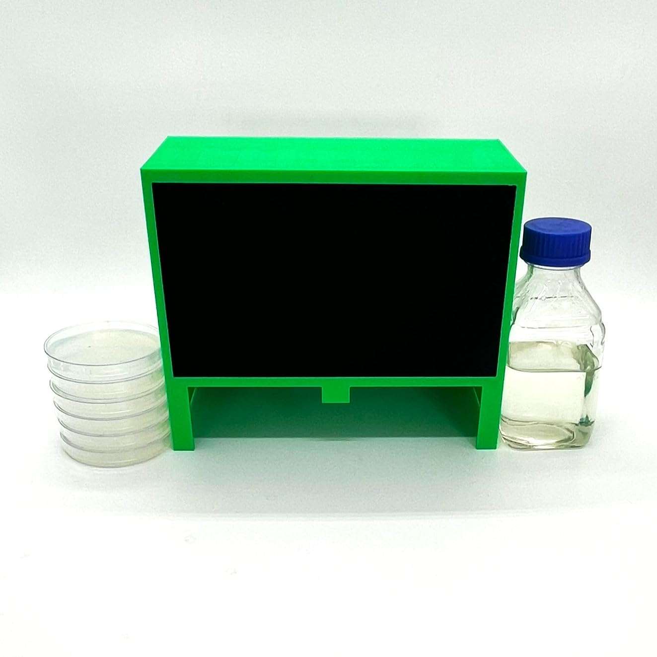 Replacement HEPA filter and carbon scrubber (green) 5