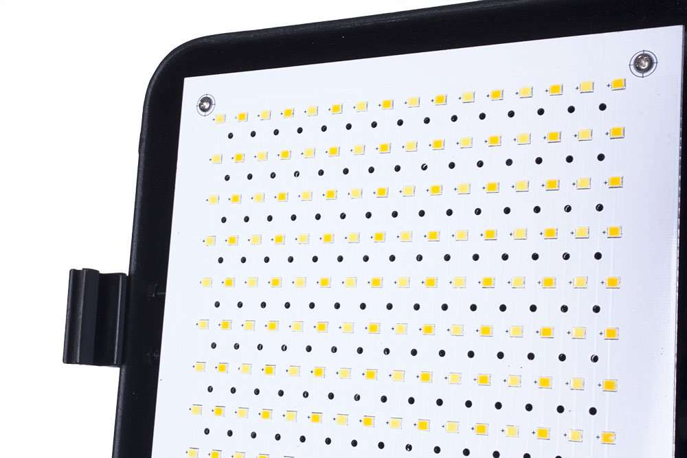 Fovitec - 300H Spectrum Series Premium Photography & Video LED Spotlight with Barndoors - [Ra>90][Continuous Lighting][Stepless Knobs][5400K] 2