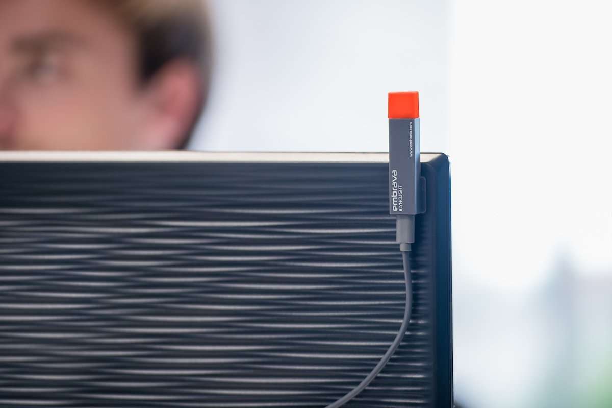 Embrava Blynclight Mini - Busy Light for The Office (Designed for Monitors and laptops) 2