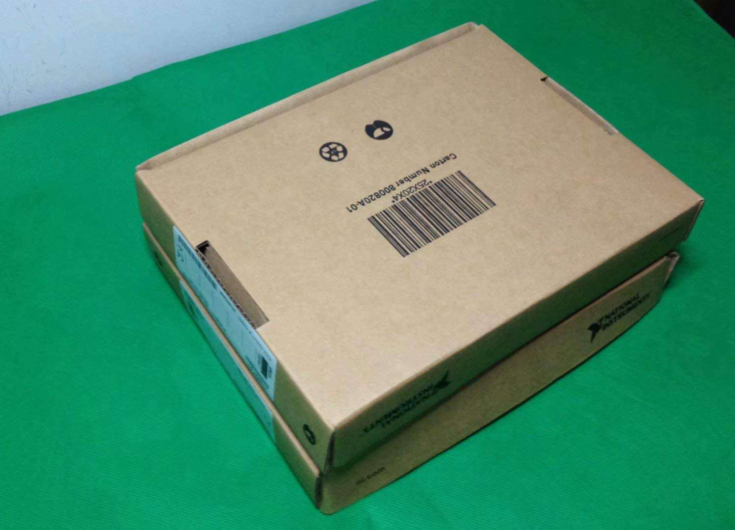 National Instrumens NI GPIB-USB-HS Interface(778927-01) IEEE 488-NEW 4