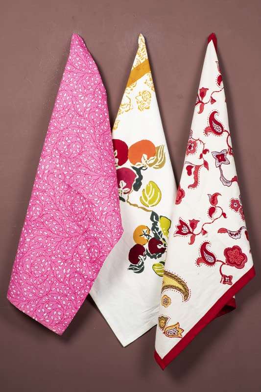 CONTRAST LIVING Dilmaya Hand Block Printed Kitchen Towel/Dish Towel/Hand Towel Multi Color Set of 3 Pcs 1