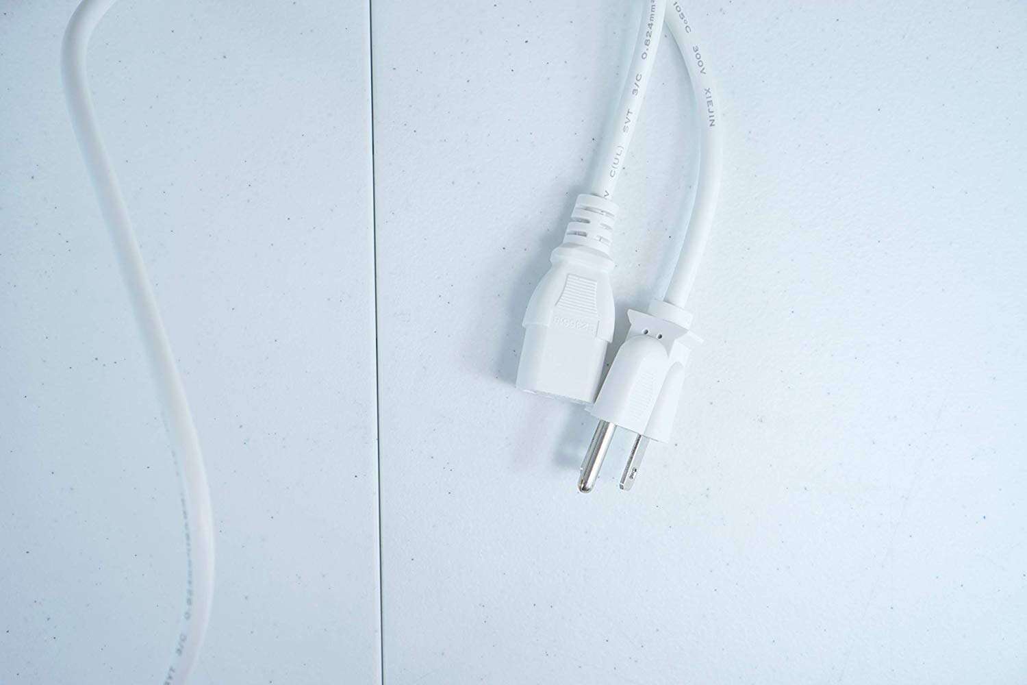 [UL Listed] OMNIHIL White 30 Feet Long AC Power Cord Compatible with Optoma PRO260X DLP Projector 2
