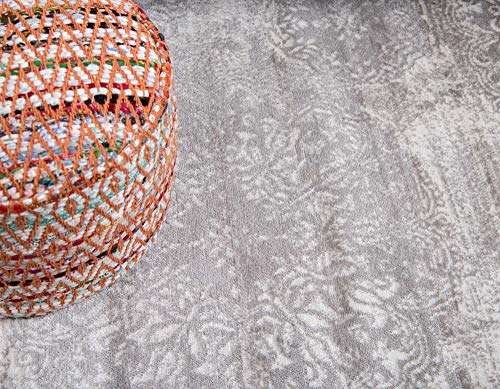 Unique Loom Sofia Collection Area Rug - Grand (5' 3" x 8' Rectangle, Light Gray/ Ivory) 6