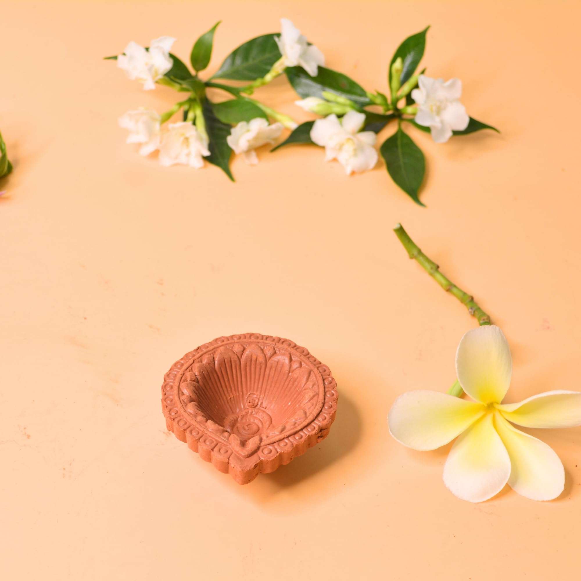 Shri Shri Handicraft Natural Clay Traditional Diwali Ke Diye | Earthen Clay Diya | Mitti Ka Diva | Diyas for Pooja (1) 3