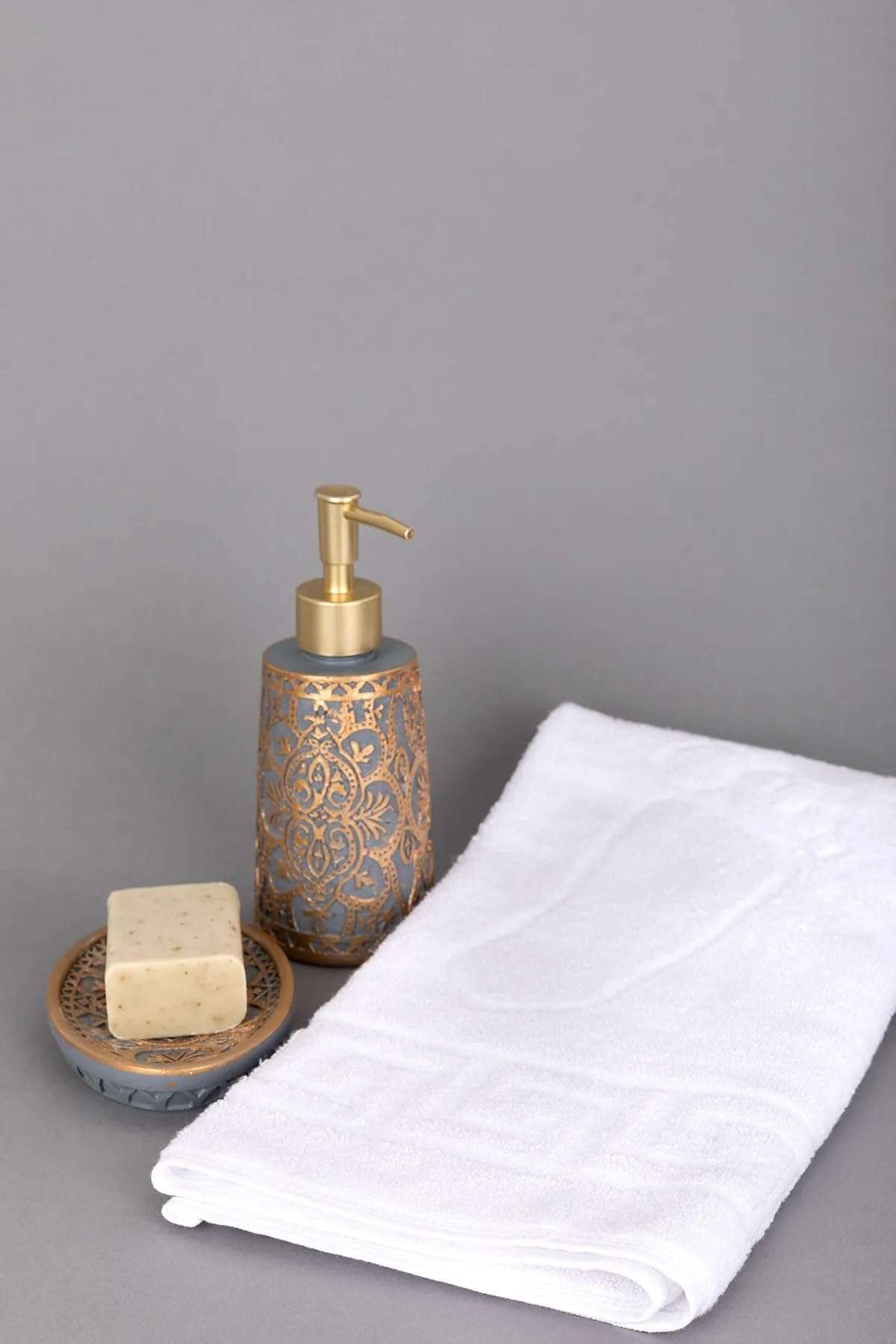 Generic White Classic Luxury Bath Mat Floor Towel Set -%100 Cotton Shower/Bathtub Mats | 2 Pack | White 20x30 inch 6