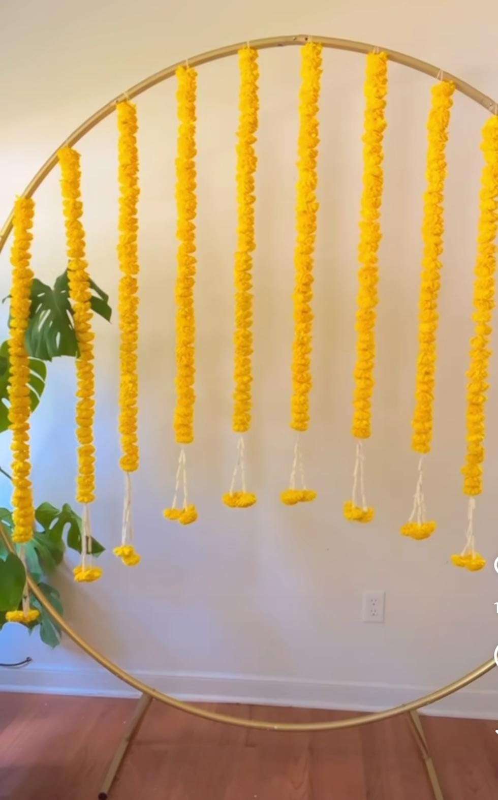 Sellplus Decorative Ganpati/Kanha Ji/Diwali Poojan Setup with Marigold Toran, Pompom Toran, Umbrellas, Decorative Platter, and Mogra String 4