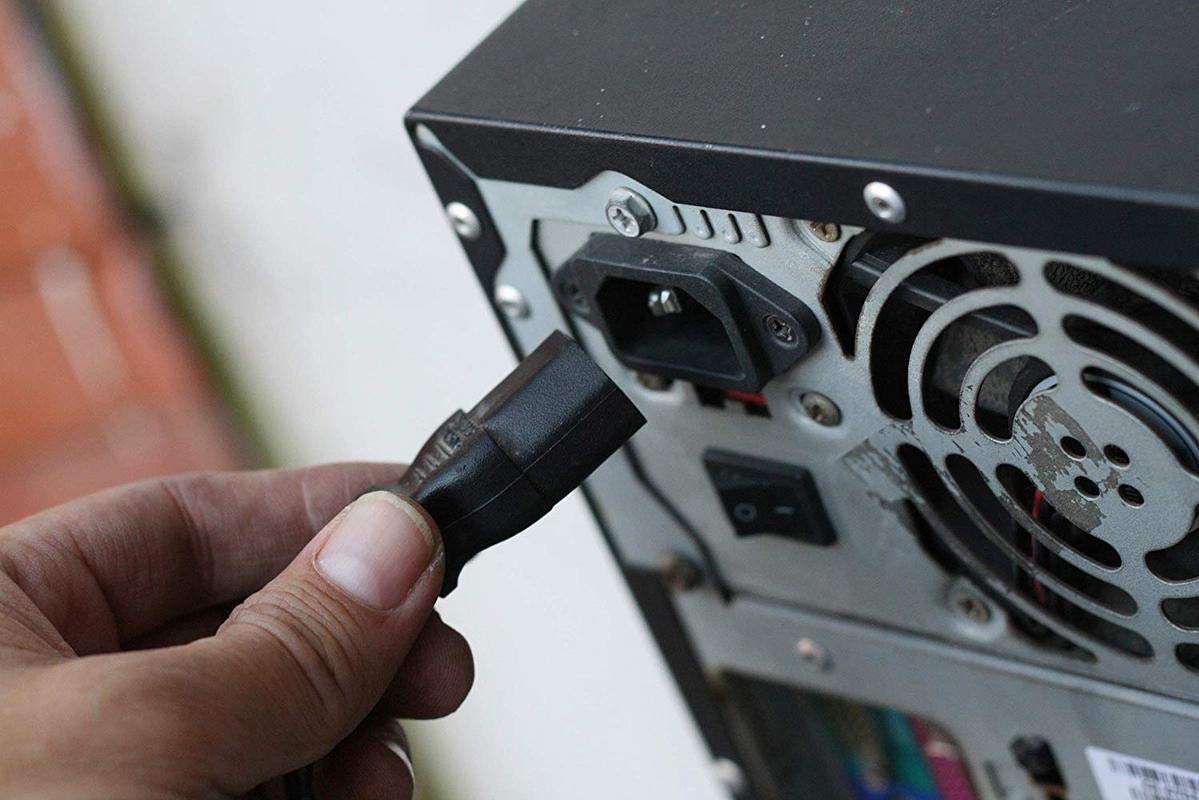 Generic Computer Power Cable Cord for Desktops PC and Printers/Monitor SMPS Power Cable IEC Mains Power Cable (Black) 1.5M 6