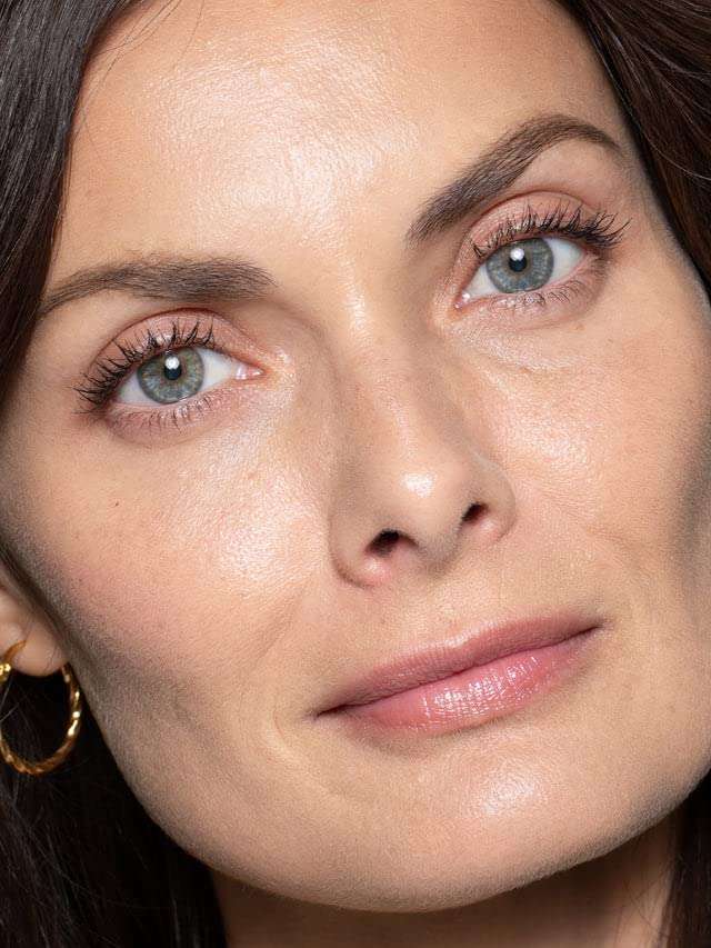 ILIA - True Skin Serum Foundation | Non-comedogenic, Cruelty-Free, Vegan, Weightless Feel, Buildable Coverage, Safe For Sensitive Skin (Kunoy SF4.5) 4