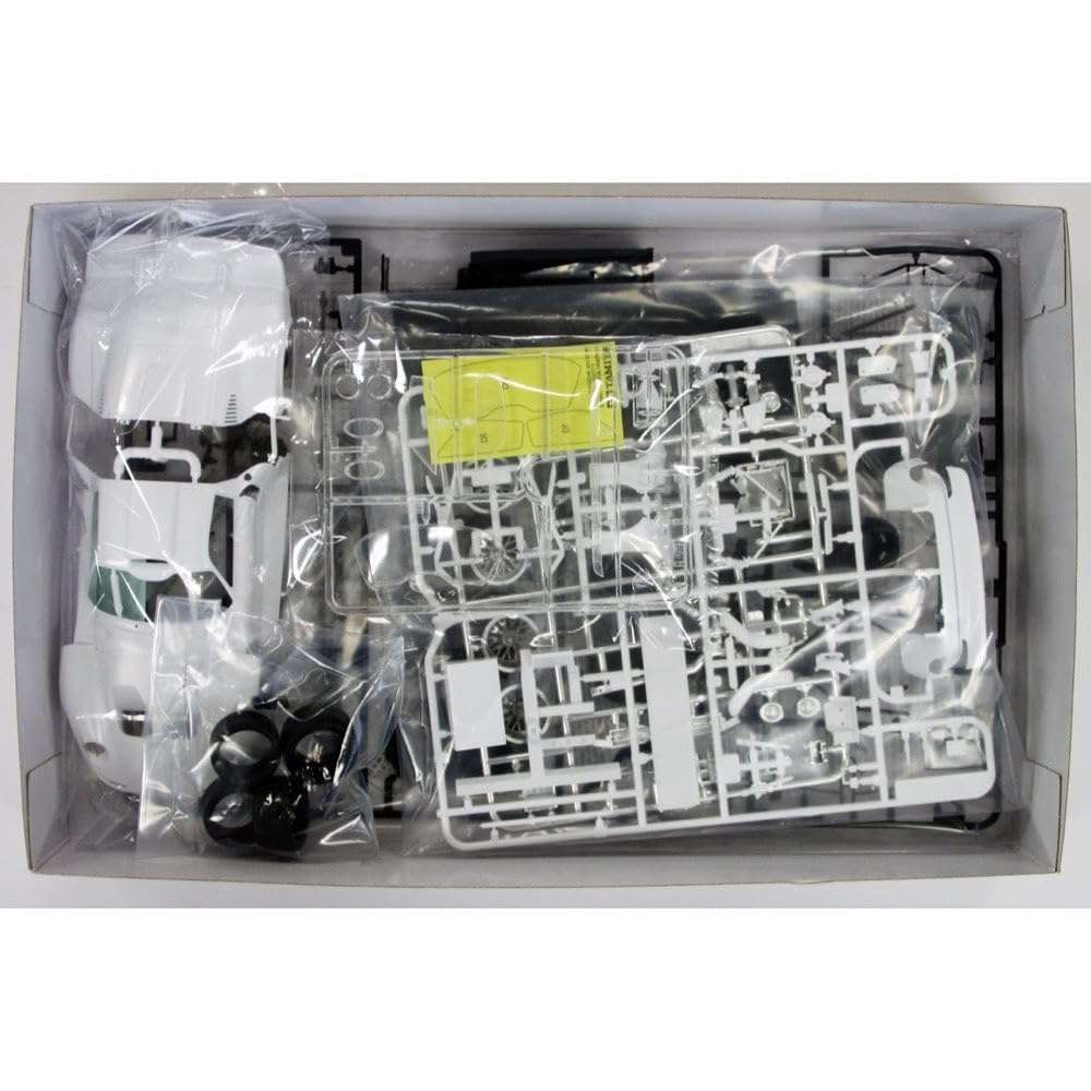 Tamiya 24186 Porsche 911 GT1 1:24 Scale Model Kit 4