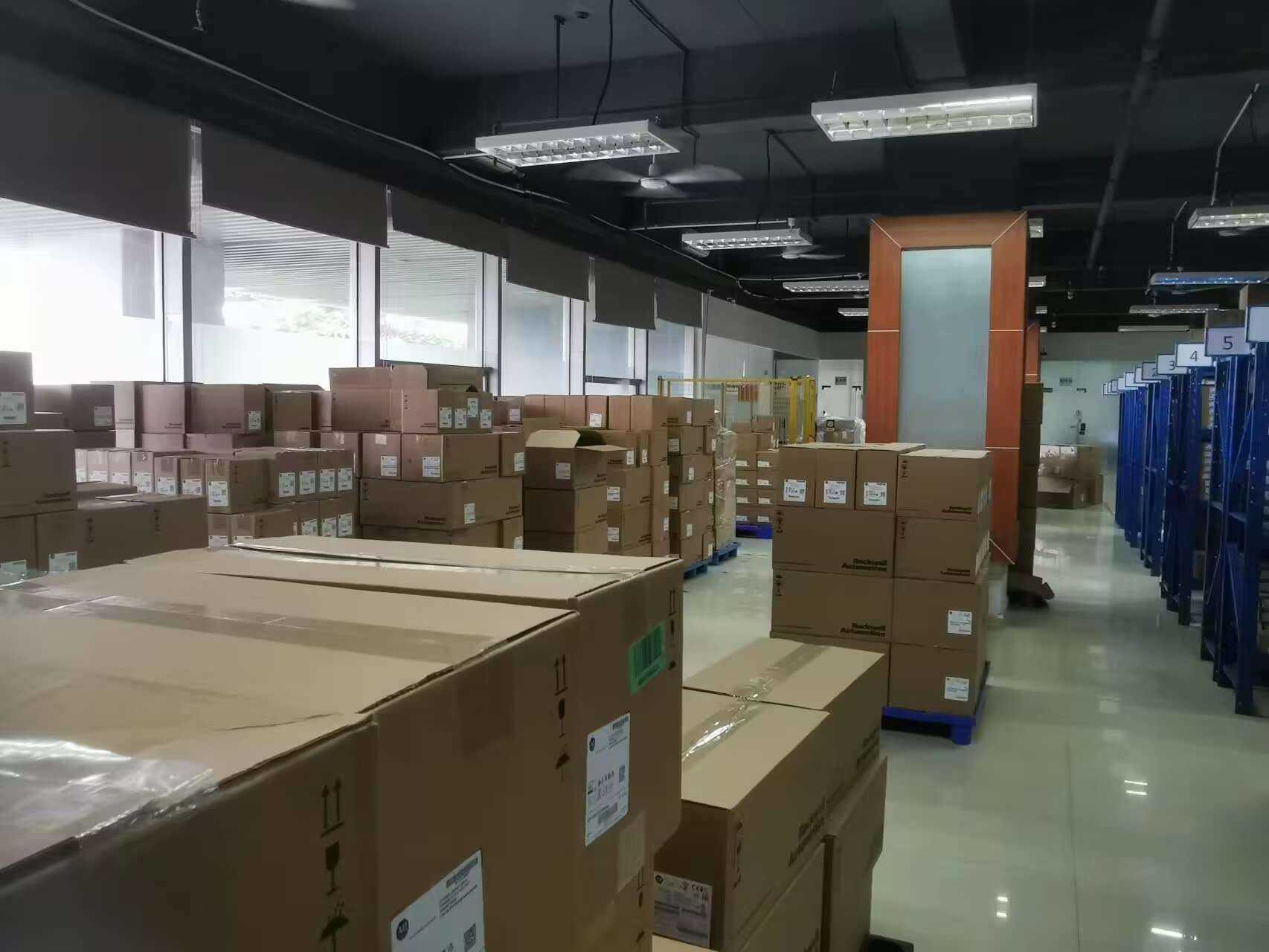 CBBEXP 1783-US08T 8 Port Ethernet Switch 1783US08T Sealed in Box 1 Year Warranty Fast Shipment 4