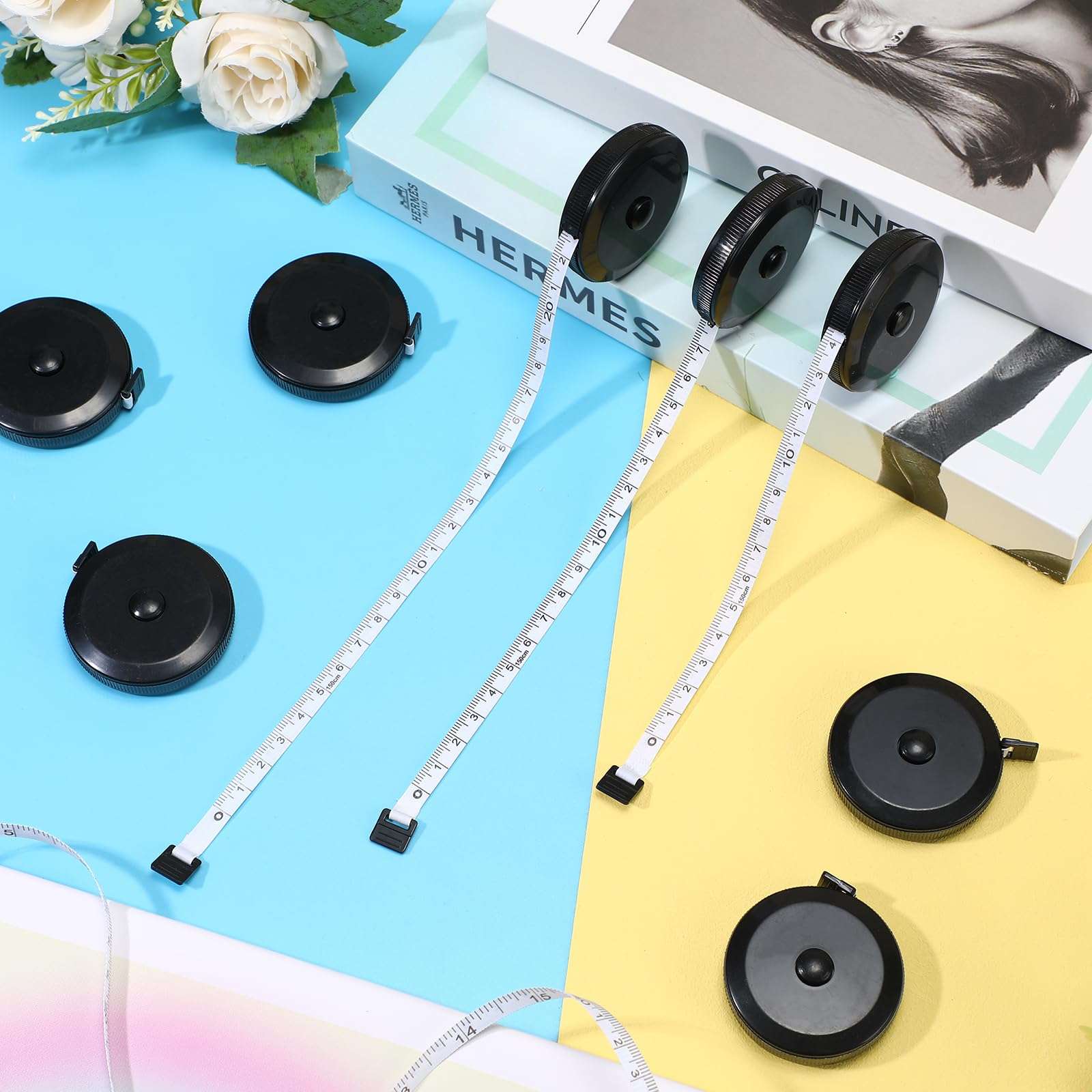 Kigeli 200 Pcs Tape Measure Bulk Sewing Tape Measure 60 Inch Retractable Measuring Tape for Body Fabric Sewing Tailor Cloth Knitting Craft Weight Loss Measurements Black Dual Sided Tape Measure 5