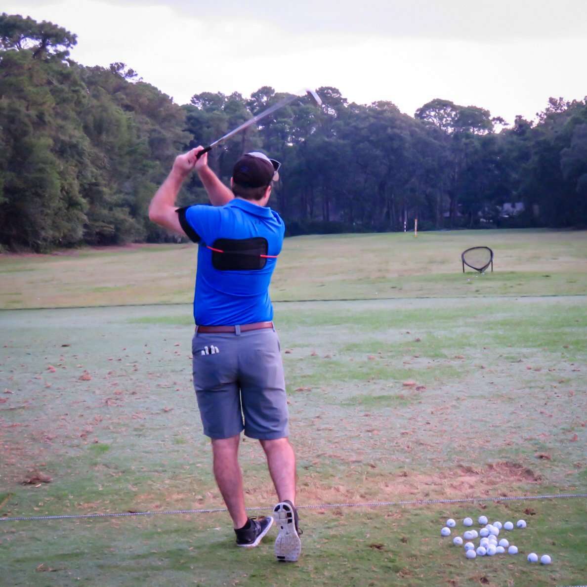 Golf Swing Trainer - Resistance Bands Training Kit to Help Golfers Reinforce Proper Swing Mechanics – Includes 2 Levels of Resistance, 2 Arm Straps, Back Strap, Bag, Instructions (PAR5 - Green, Red) 6