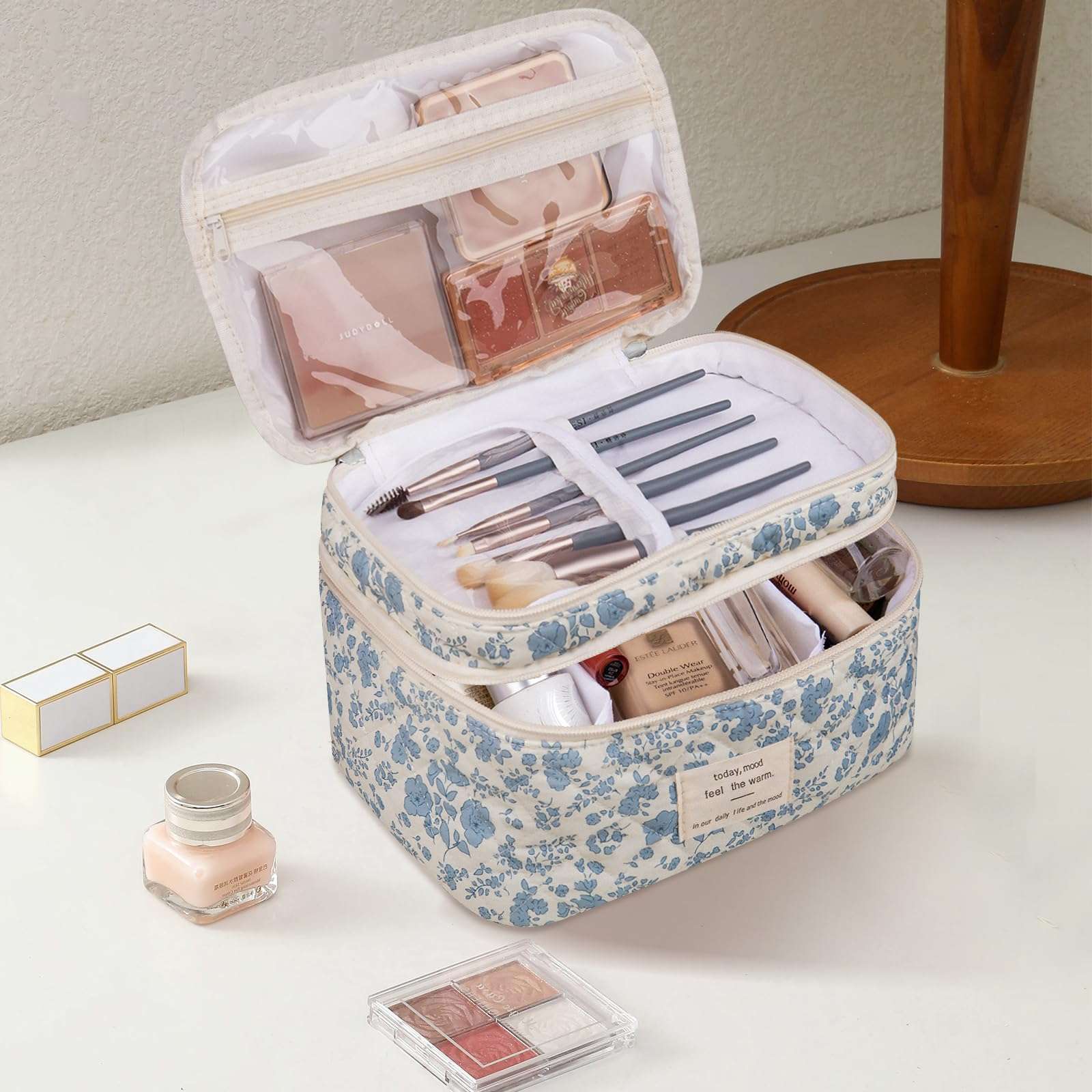 Makeup bag, Large Cosmetic Bag for Women Girls, Cute Quilted Makeup Bags, Floral Coquette Aesthetic Toiletry Bag, Travel Make Up Organizer Bag (Blue Flowers) 5