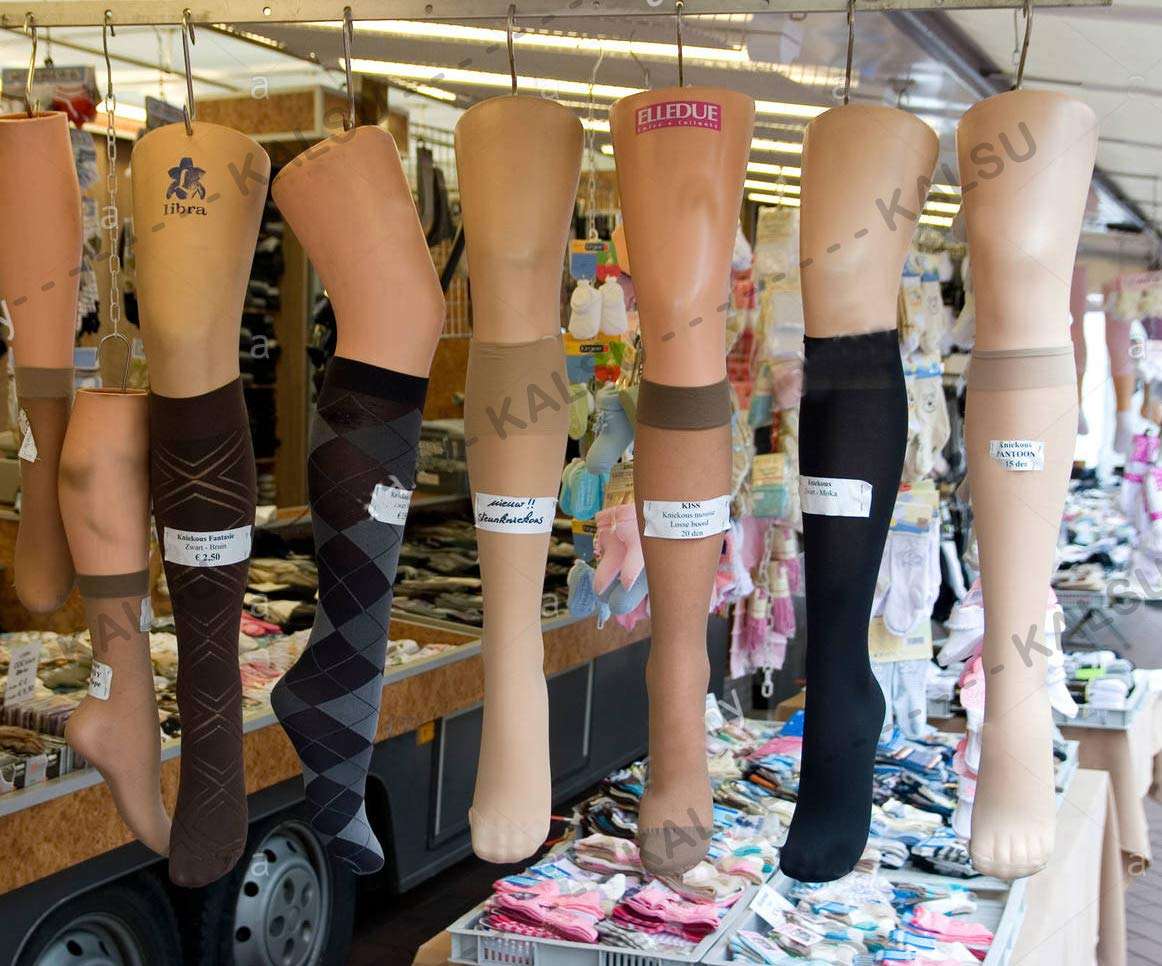 KALSUTANSHI ᵀᴹ : Female 3 in 1 Legs Half Body Mannequin Dummy Display Hangers for Jeans Legging Pants Socks (Black-White-Skin) 6