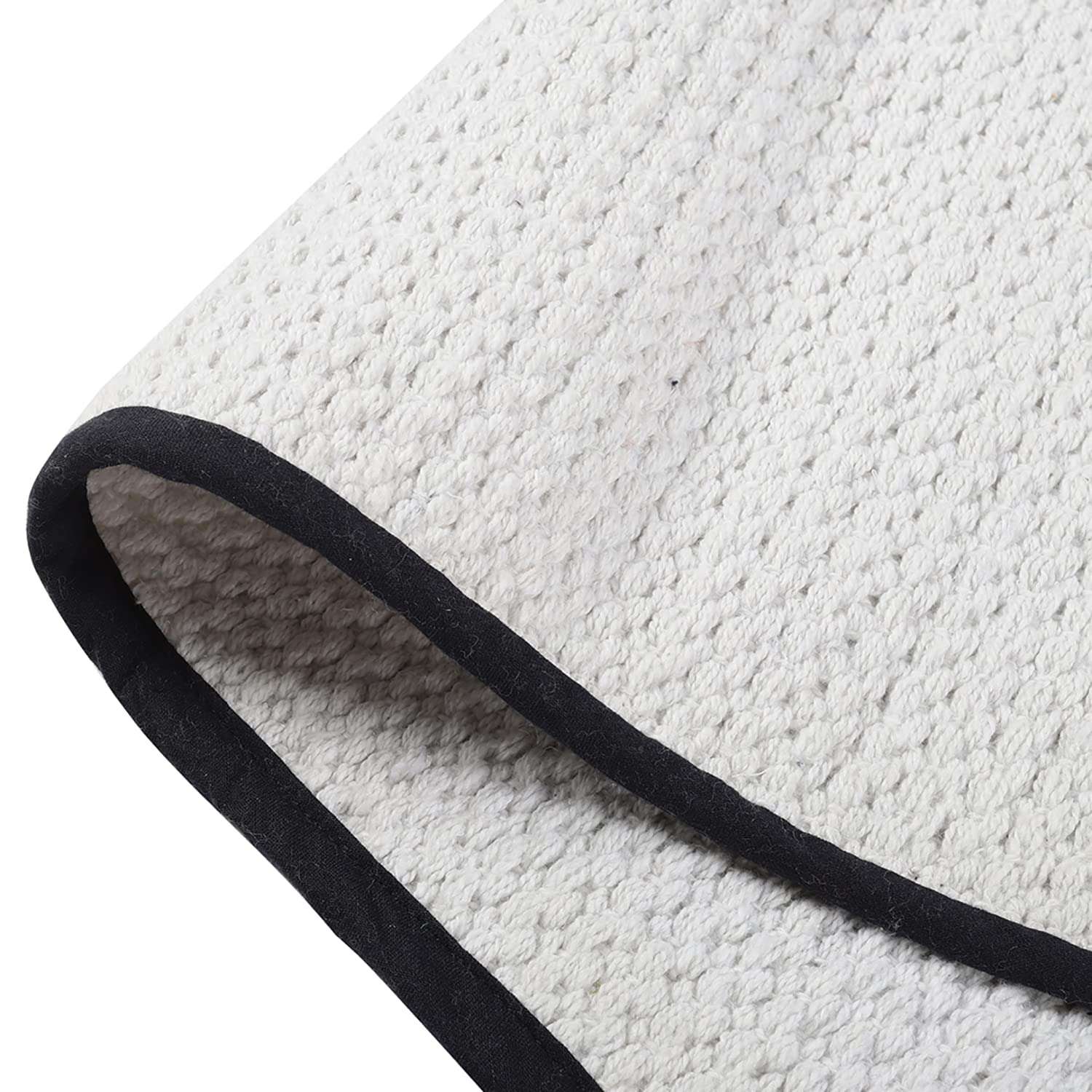 White Cotton Plain Solid 20x32 Inches Max Absorbent Bath Mat (Set of 2 bathmats) 5