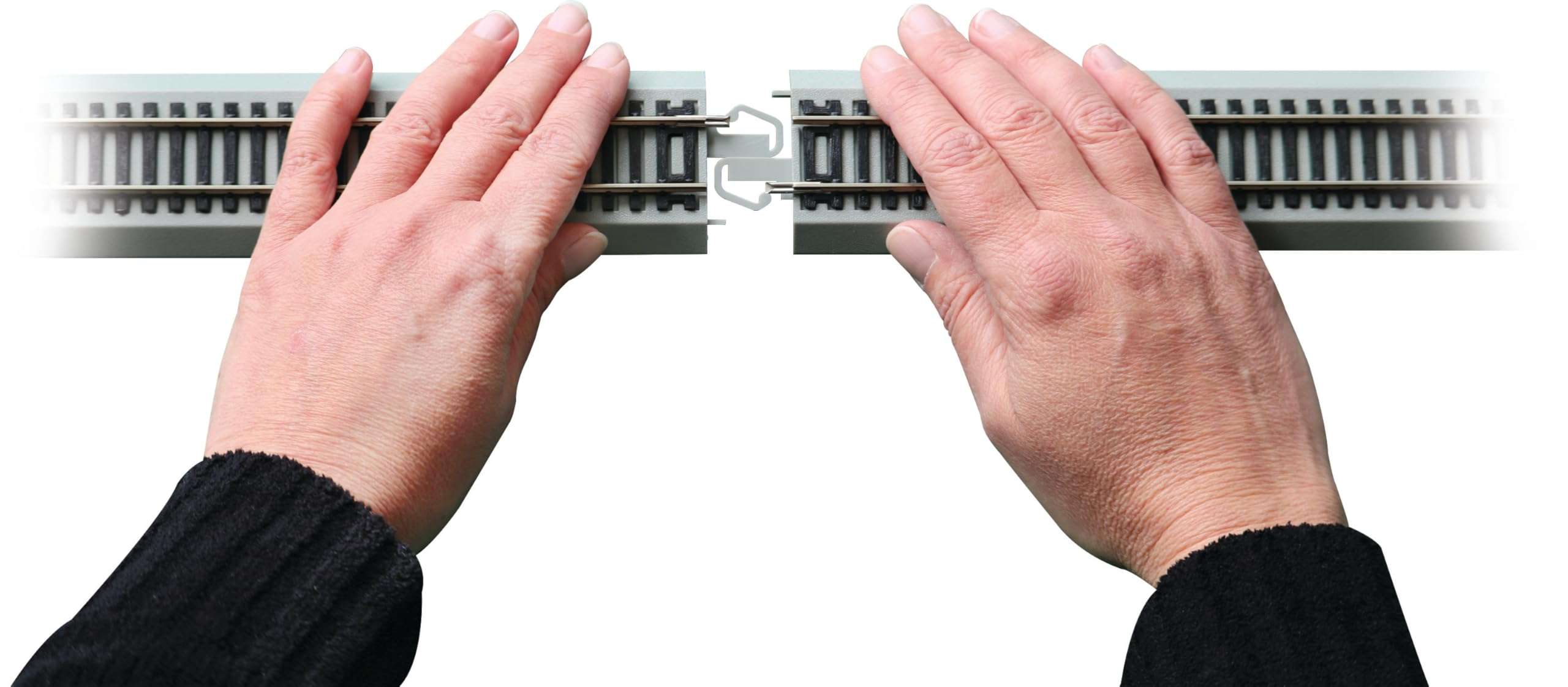 HO Scale Bachmann Trains Snap-Fit E-Z Track Remote Turnout - Left 6