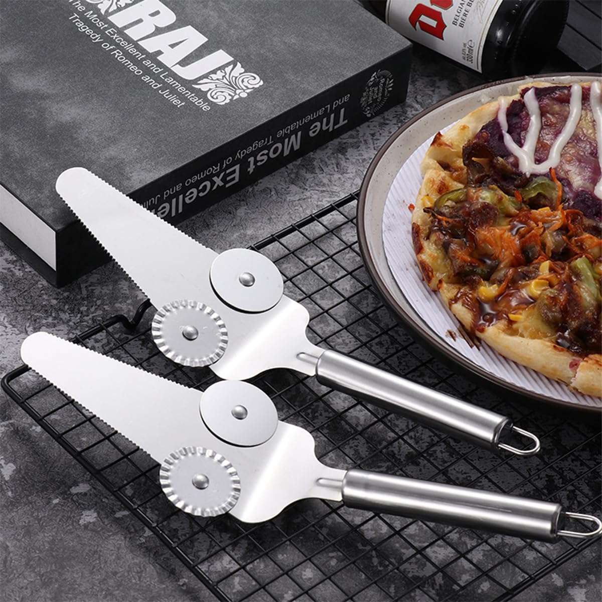 HASTHIP® 2-In-1 Pizza Cutter for Kitchen Stainless Steel Kitchen Cutter with Food Grade Non Slip Ergonomic Handle, Pizza Shovel Wheel for Pizza Sandwich Paratha Chapati and Birthday Cake 6