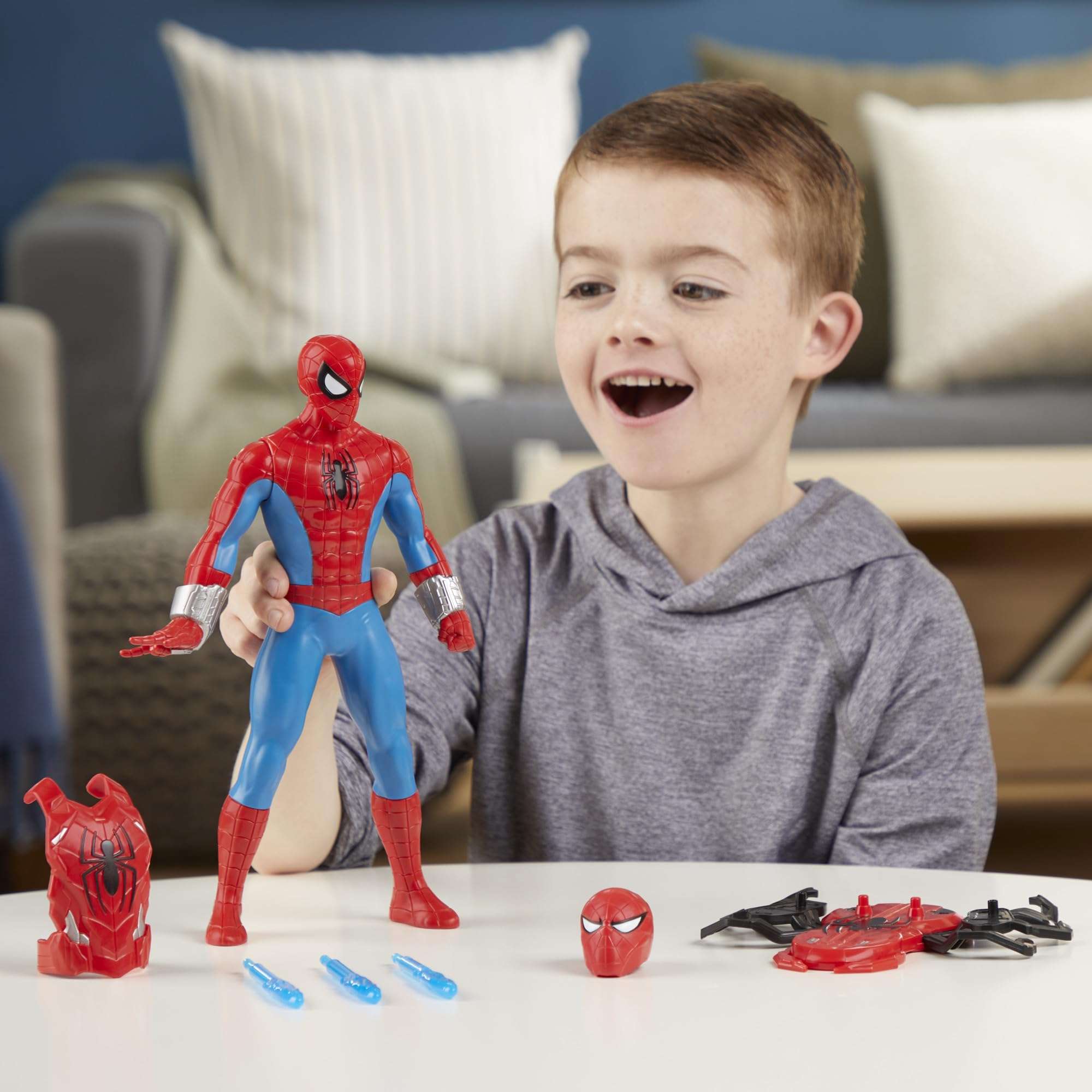 Marvel Spider-Man Thwip Blast Spider-Man Action Figure with Accessories, 11-Inch-Scale Super Hero Toys for Kids Ages 4 and Up 3