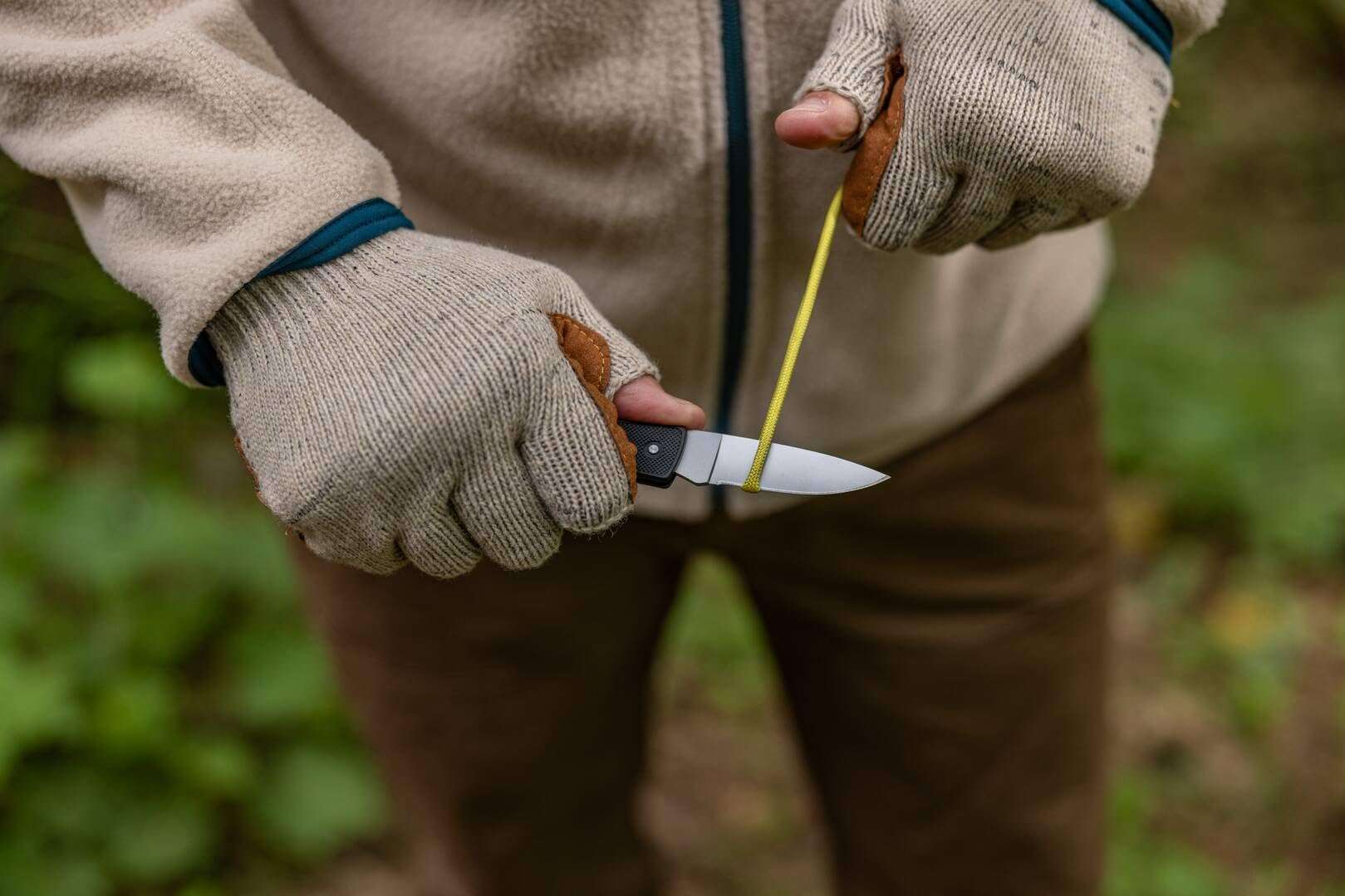 Gerber Gear LST Ultralight 6.1" Pocket Knife, EDC Stainless Steel Folding Knife with Fine Edge for Survival, Gifts for Men and Everyday Carry 5