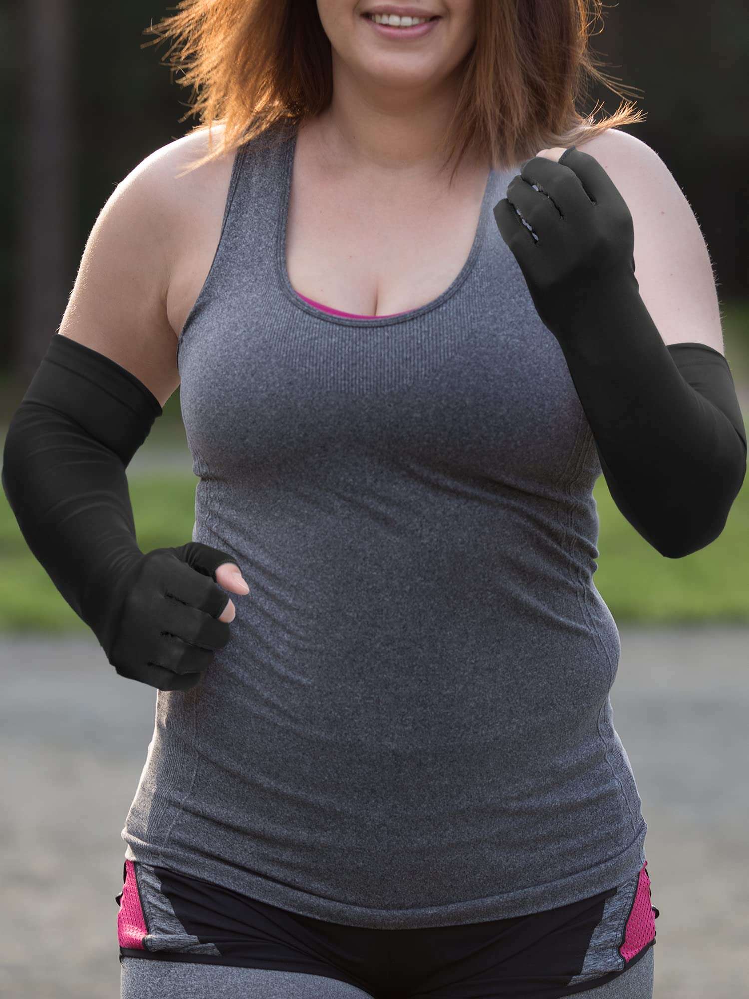 Bencailor 2 Pairs Sun Sleeves for Men Women with 2 Finger Holes Anti Slip Long Cooling Arm UV Protective Sleeves(Black, White) 3