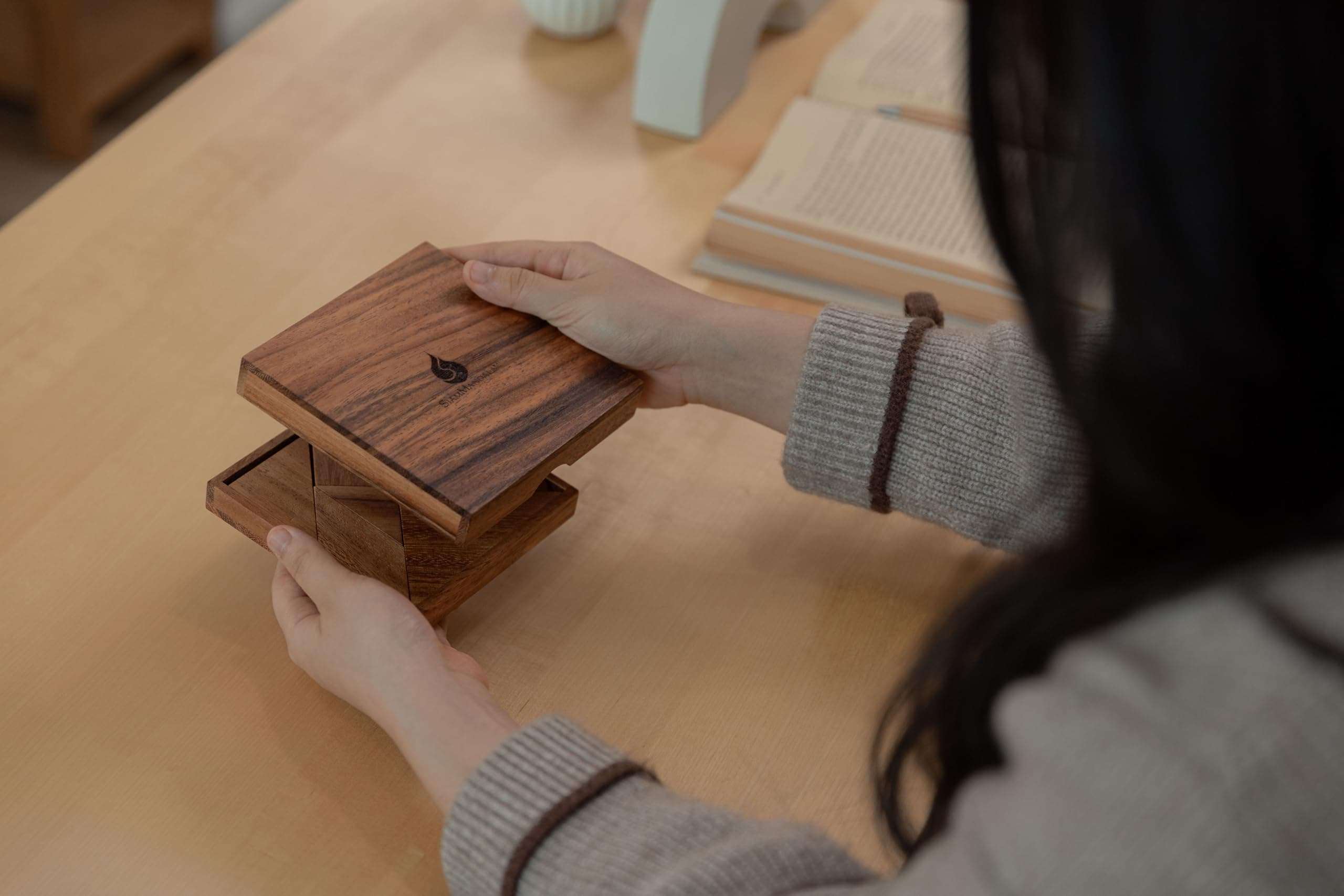 Premium Wooden Tangram - Luxury Wooden Brain Teaser Block for Kids & Adult - Wood Block Puzzle - Logic Puzzle - STEM Montessori Educational Sensory Toys for All Ages 6