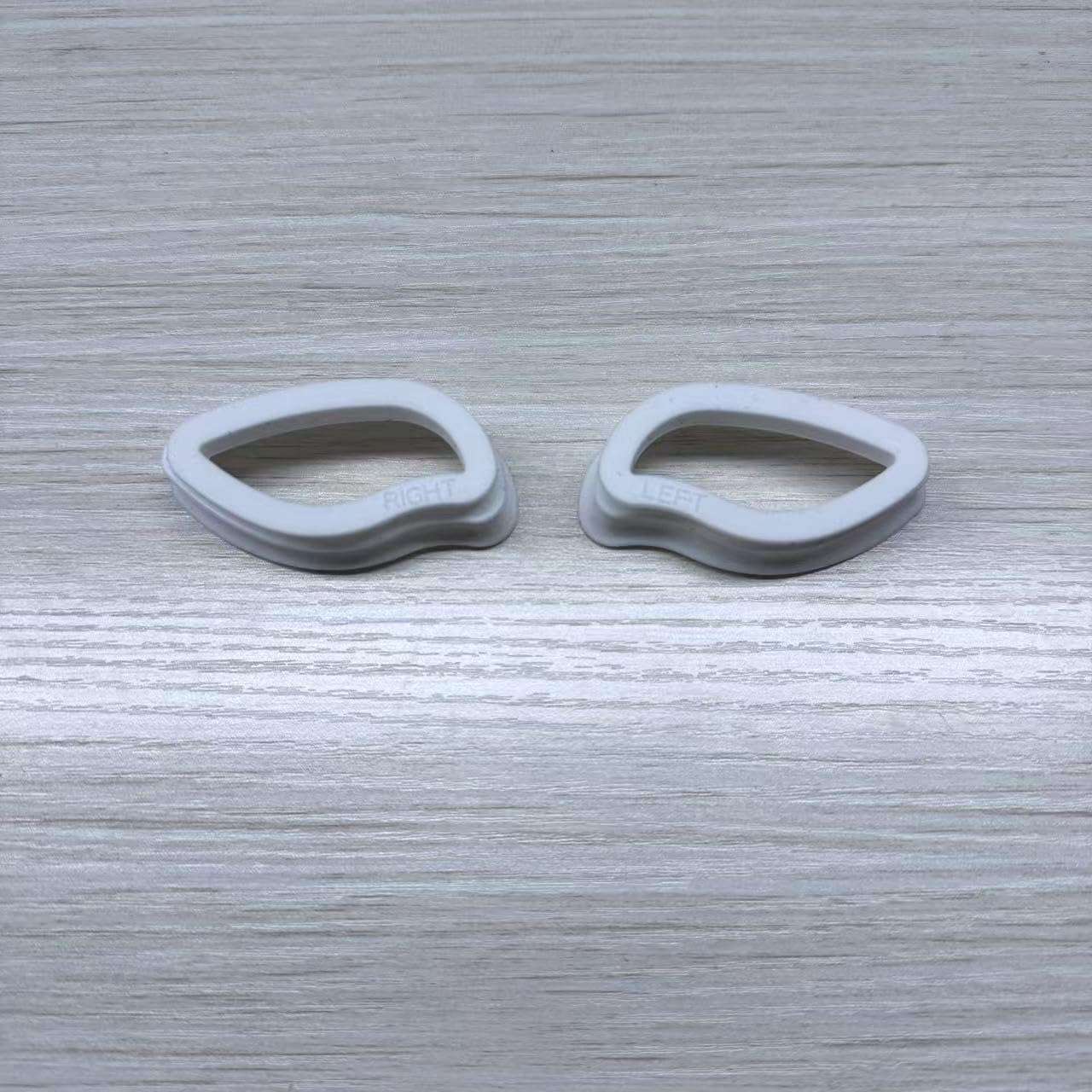 The heightened and thickened silicone eye mask accessory is white, soft and skin-friendly, can block bright light, and is suitable for silicone masks 1