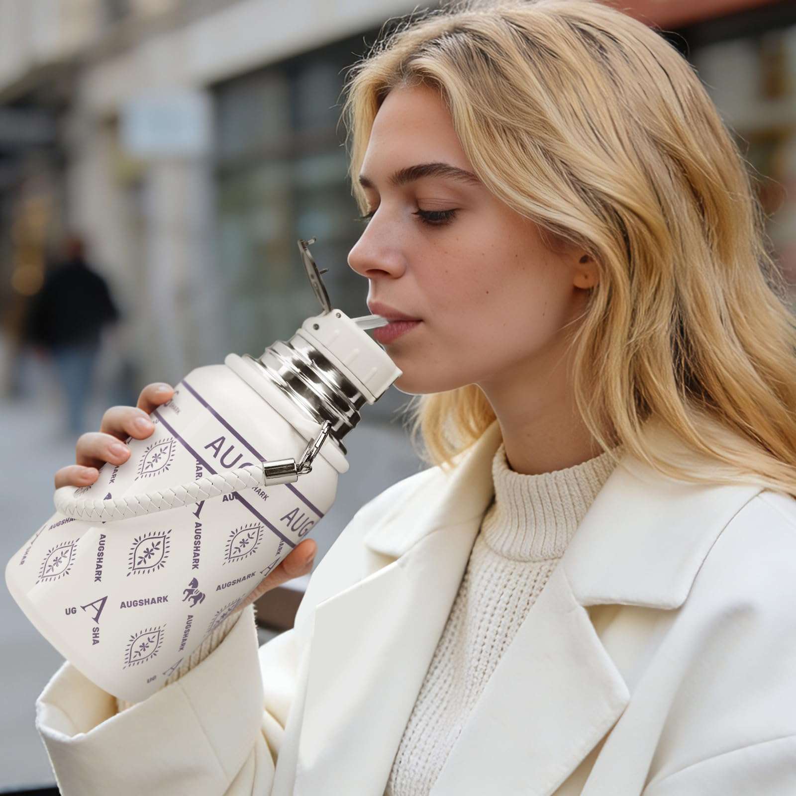 Augshark Insulated Tumbler with Straw, 32 oz Swig Sip Insulated Water Bottle with a Sharing Cup Lids, Leak Proof Double Wall Vacuum Stainless Steel Water Flask Jug with Handle, Keep Cold 24H, Non-BPA 5