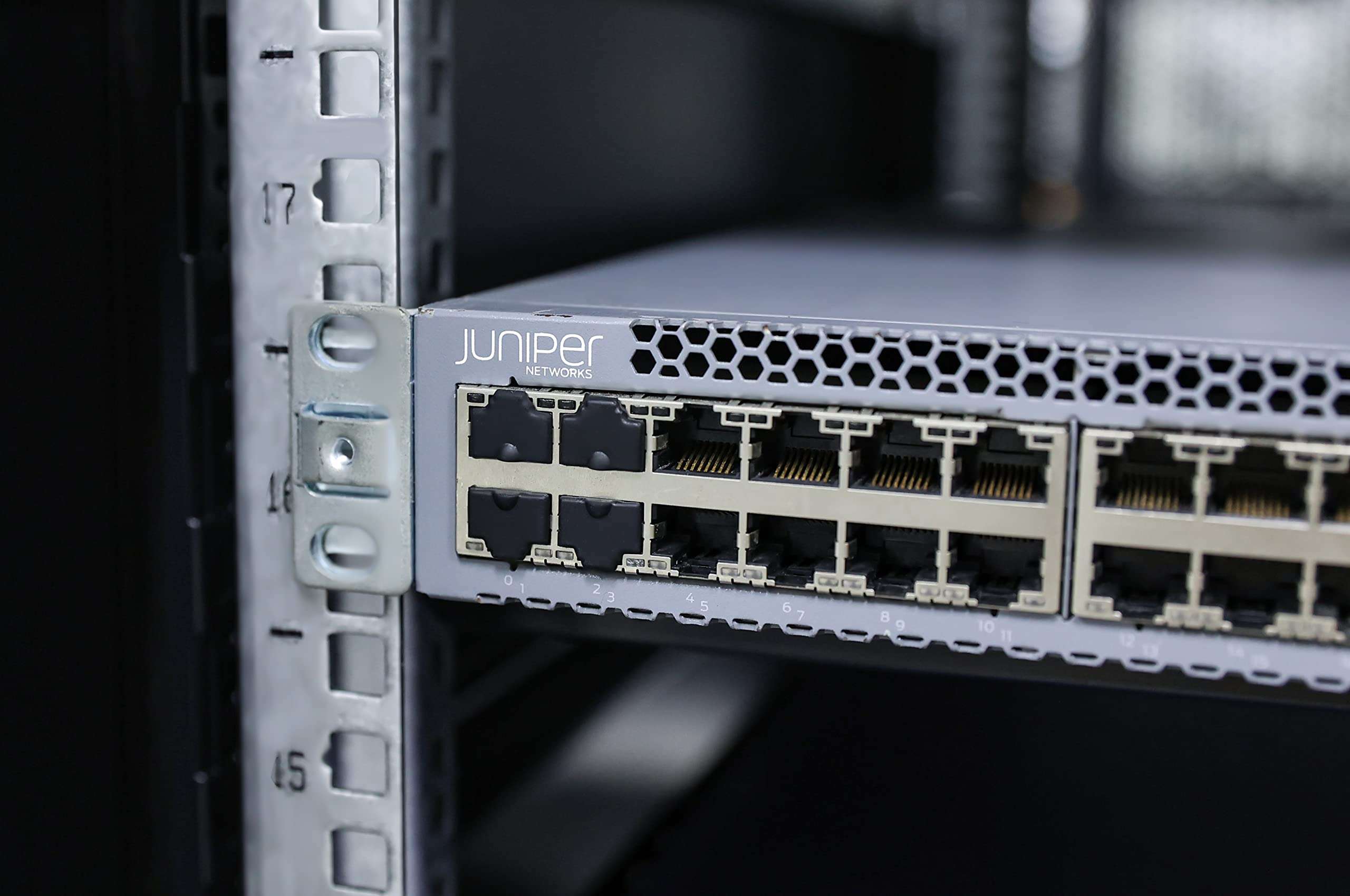 10Gb SFP+ RJ45 Transceiver, 10GBASE-T SFP to Ethernet Module, 10 gigabit SFP Copper RJ-45 30m, RJ45 Network Switch Ethernet Port Silicone Plug Cover, 10g Networking Optical Fiber Mini gbic Generic 6