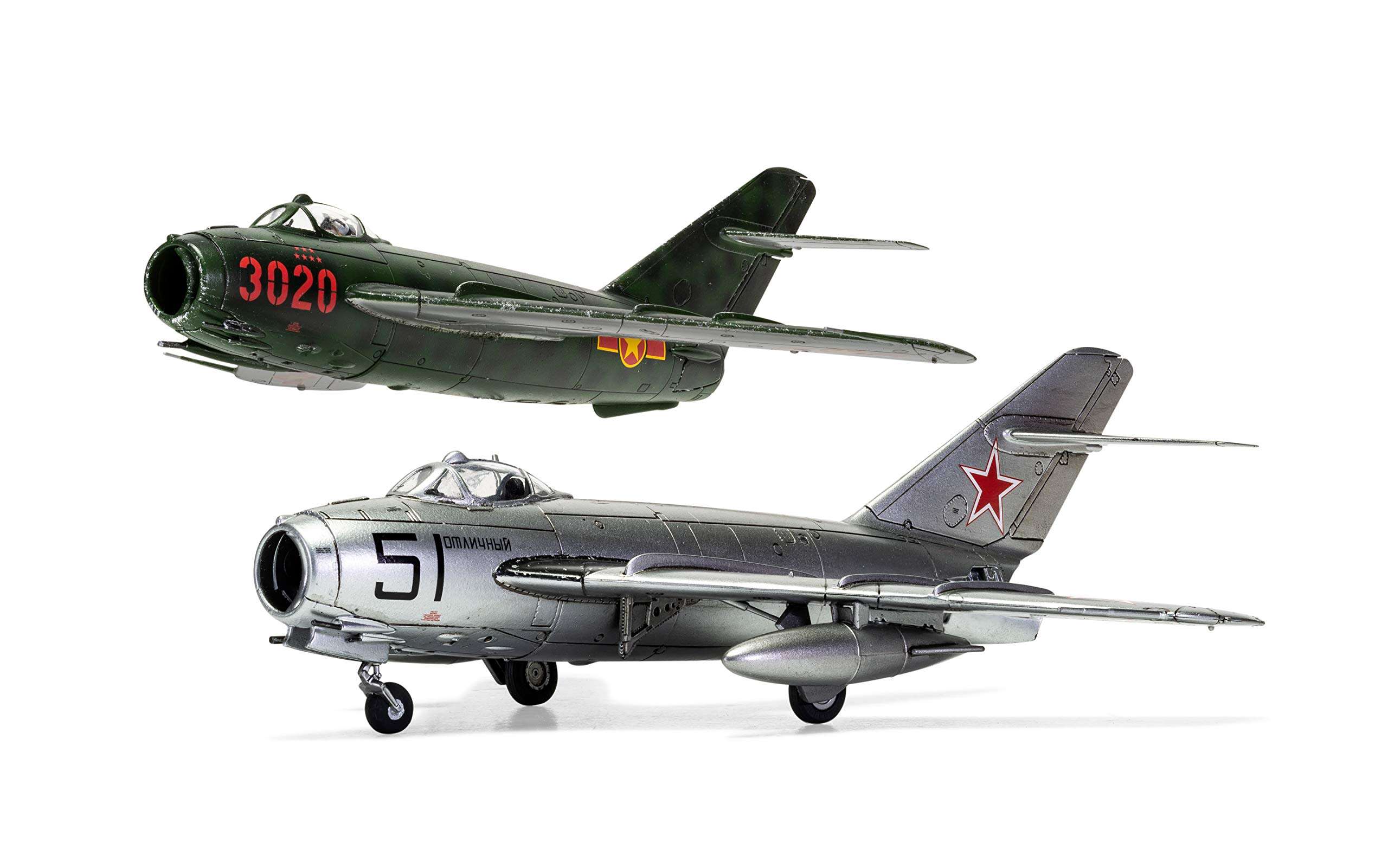 Airfix Model Airplane Kit Gift Set - A03091A Mikoyan-Gurevich MiG-17F 'Fresco', Plastic Plane Model Kits for Adults & Kids 8+, Skill Level 2, 1:72 Scale WW2 Military Aircraft - Real Aeroplane Gifts 2