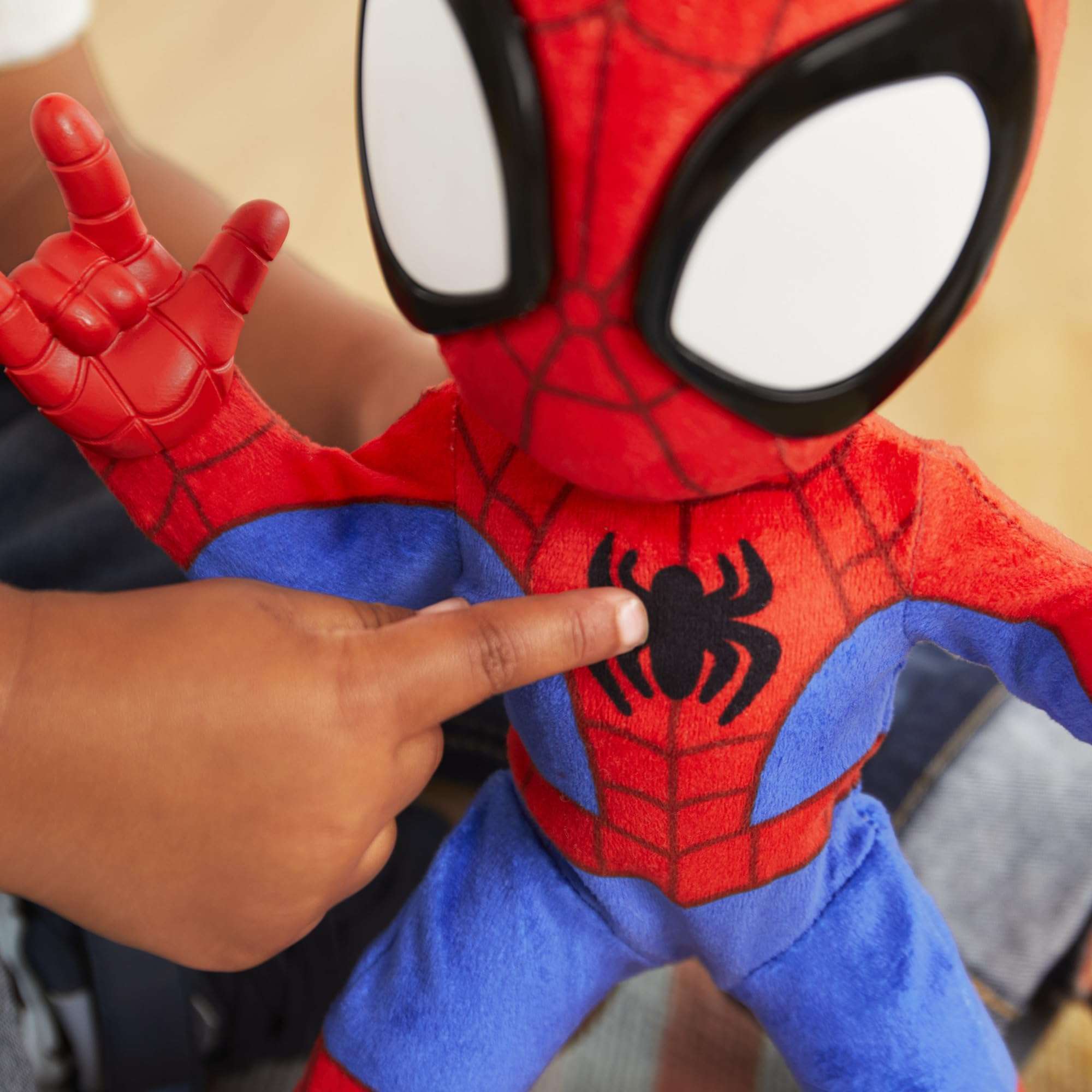 Spidey and His Amazing Friends Marvel Dance 'N Crawl Spidey, Interactive Plush Toy with 20 Phrases & Sounds + Duracell Coppertop AA Batteries 8 Count (Bundle) 3