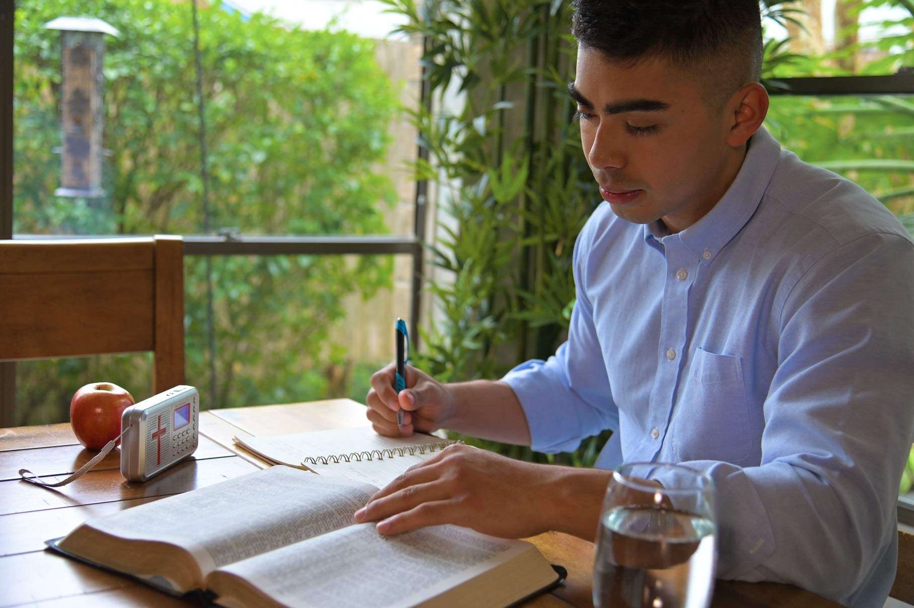 Daily Meditation NASB Audio Bible Player - New American Standard Electronic Taking Bible with Charger and Earphone, Portable to Listen at Anywhere Anytime 4