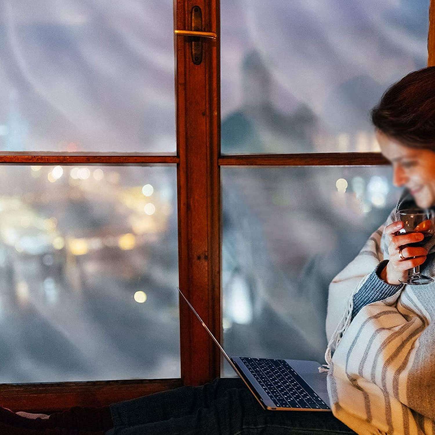 Transparent Curtains Outdoor and Balcony Waterproof Heavy Duty 5 x 8 ft, Clear, 500 GSM Curtains Heat Preservation, Long Service Life, for Roof, Camping, Patio, Pool, 4