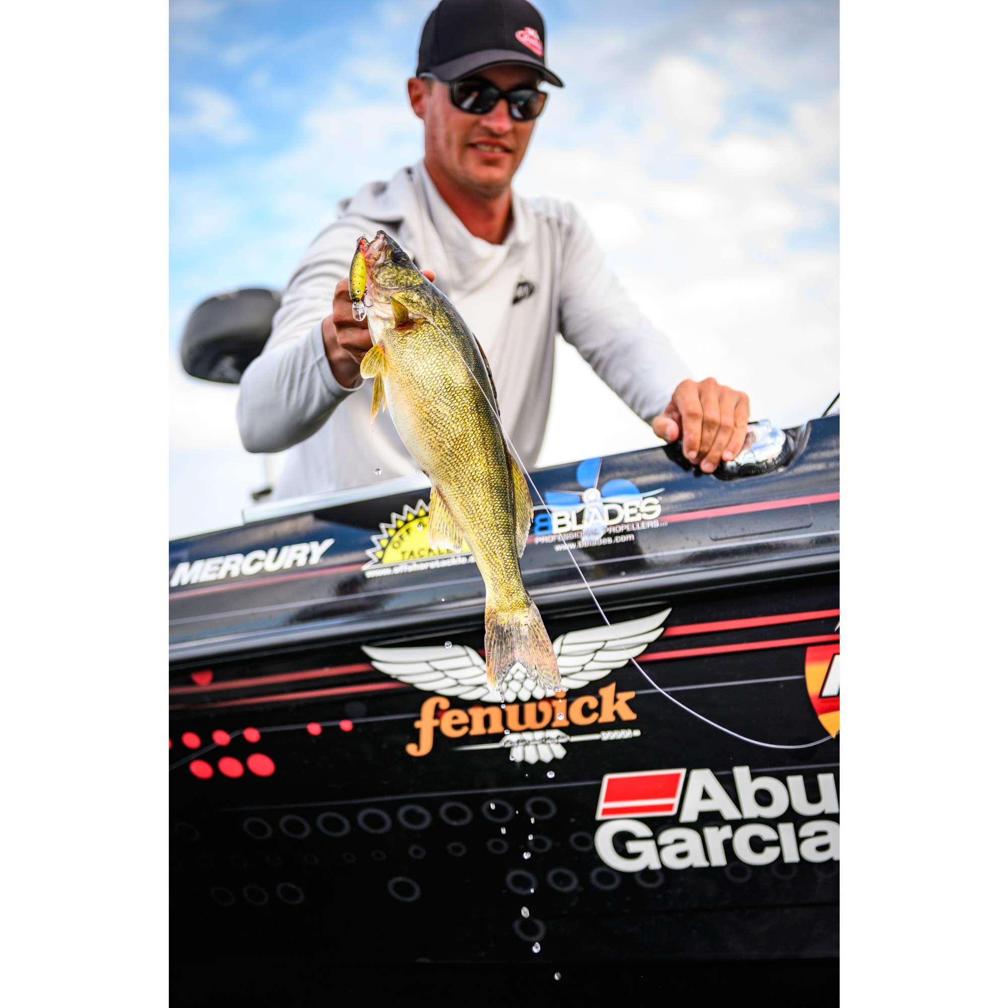 Berkley Flicker Shad Jointed Fishing Lure, Black Silver, 1/6 oz, 2in | 5cm Crankbaits, Size, Profile and Dive Depth Imitates Real Shad, Equipped with Fusion19 Hook 4