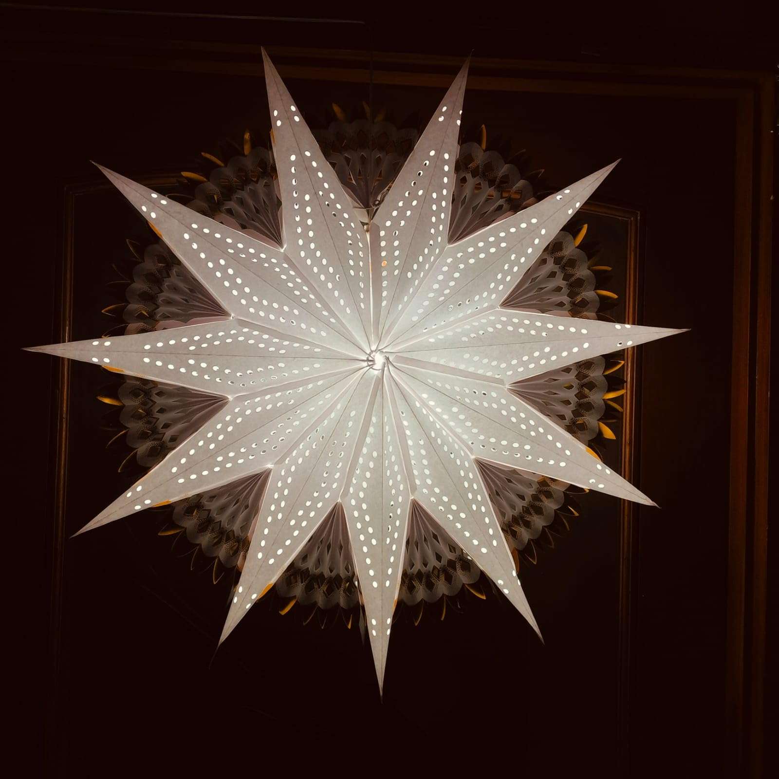 ALILA Big Size Christmas Hanging Star for Home Living Room Xmas Santa Tree Indoor Outdoor Balcony Decor, 28inches / 71 cm 1