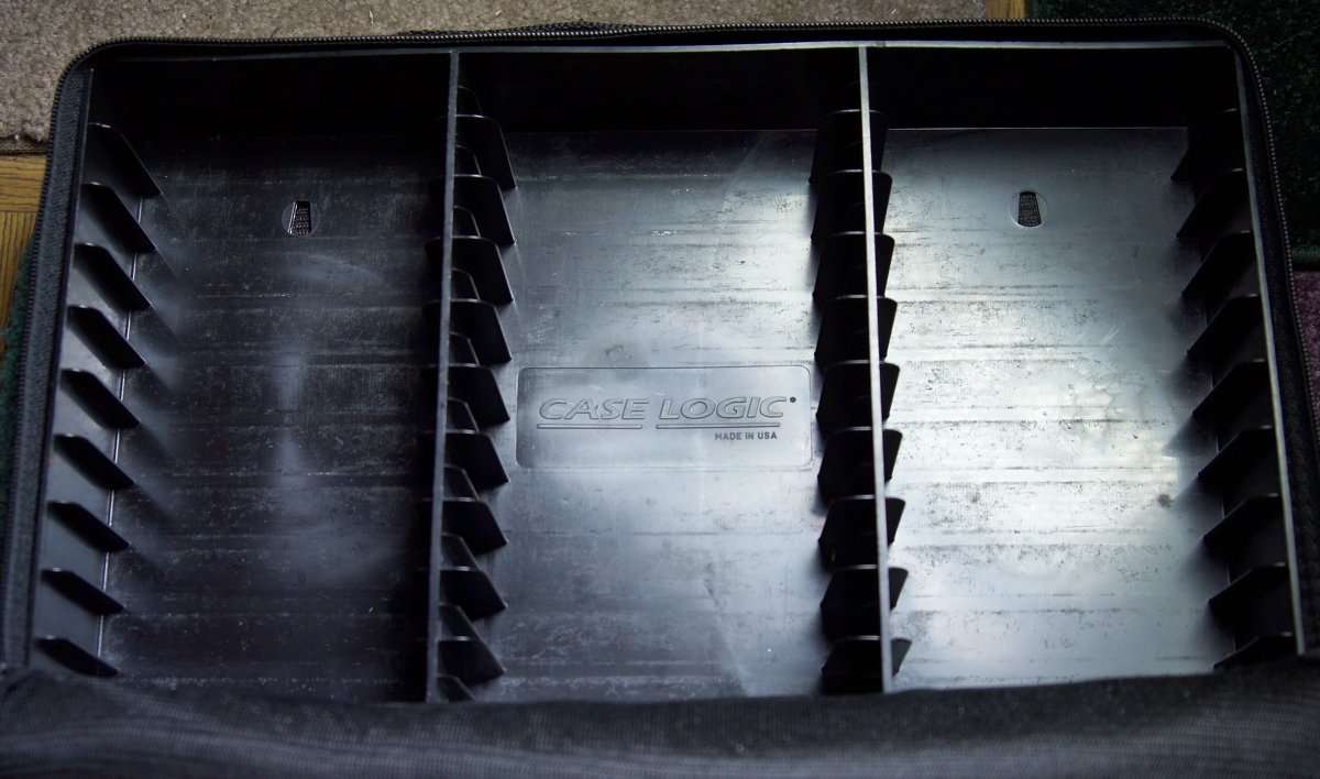 Case Logic CP30 Canvas 30 Cassette Tape Carrying Case with Hard Plastic Rack 2