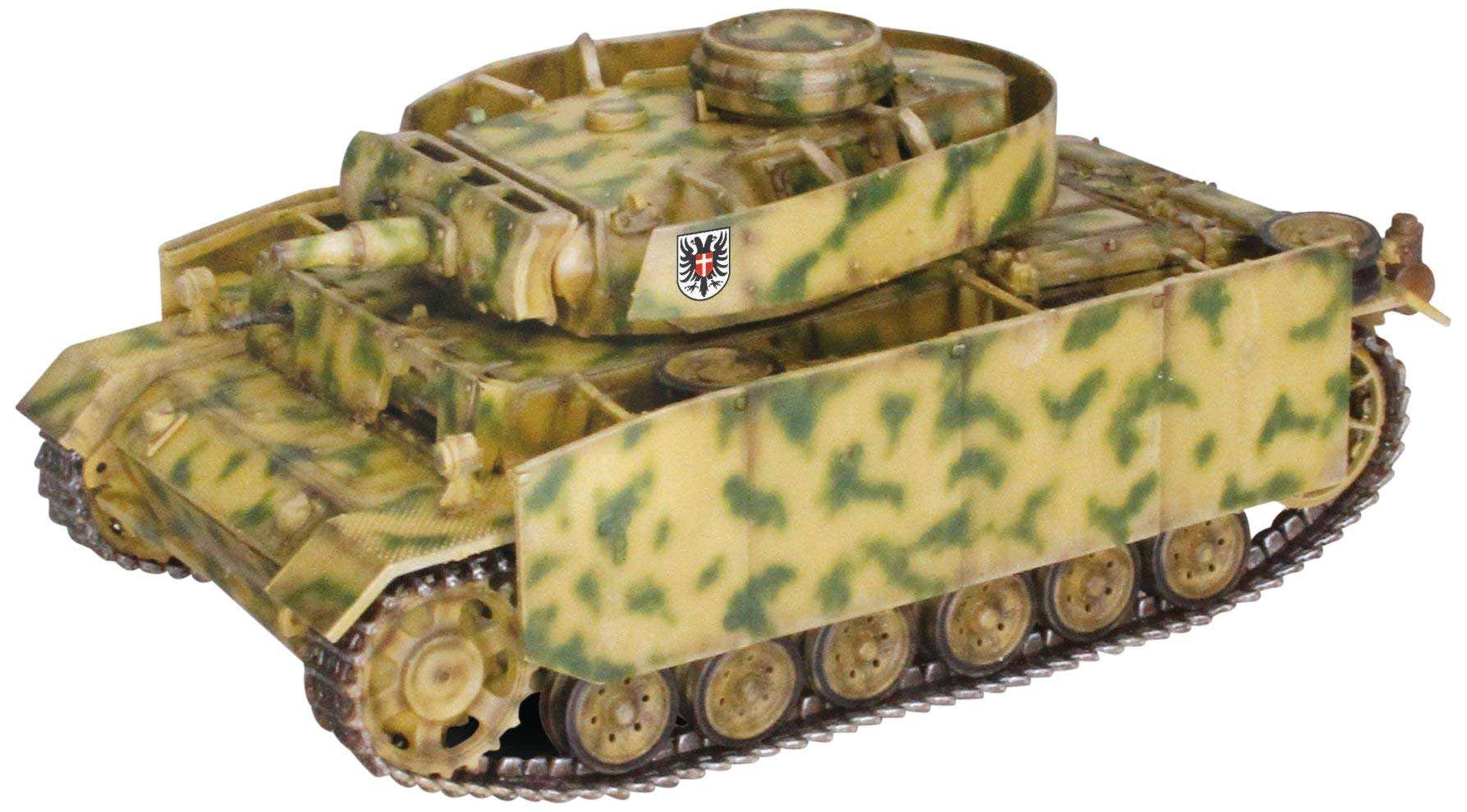 Dragon Models Pz.Kpfw.III Ausf.N with Schurzen 2.Pz.Div. Kursk 1943 Model Kit (1/72 Scale) 1