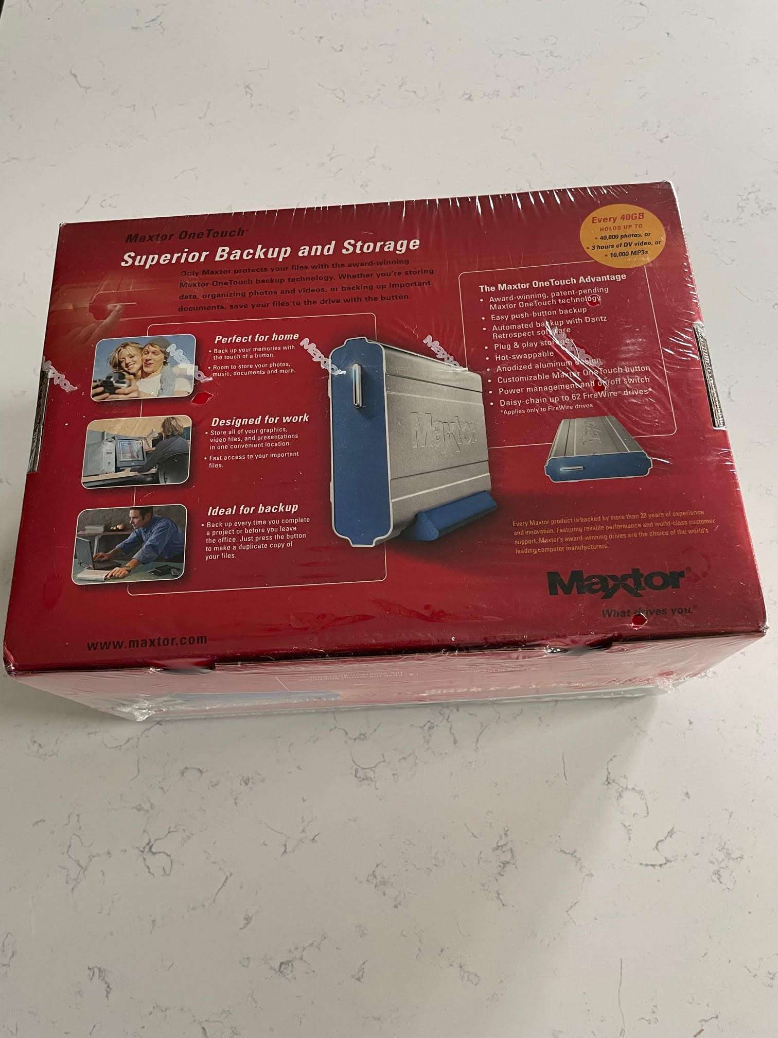 Maxtor A01A250 OneTouch 250 GB FireWire and USB External Hard Drive 3