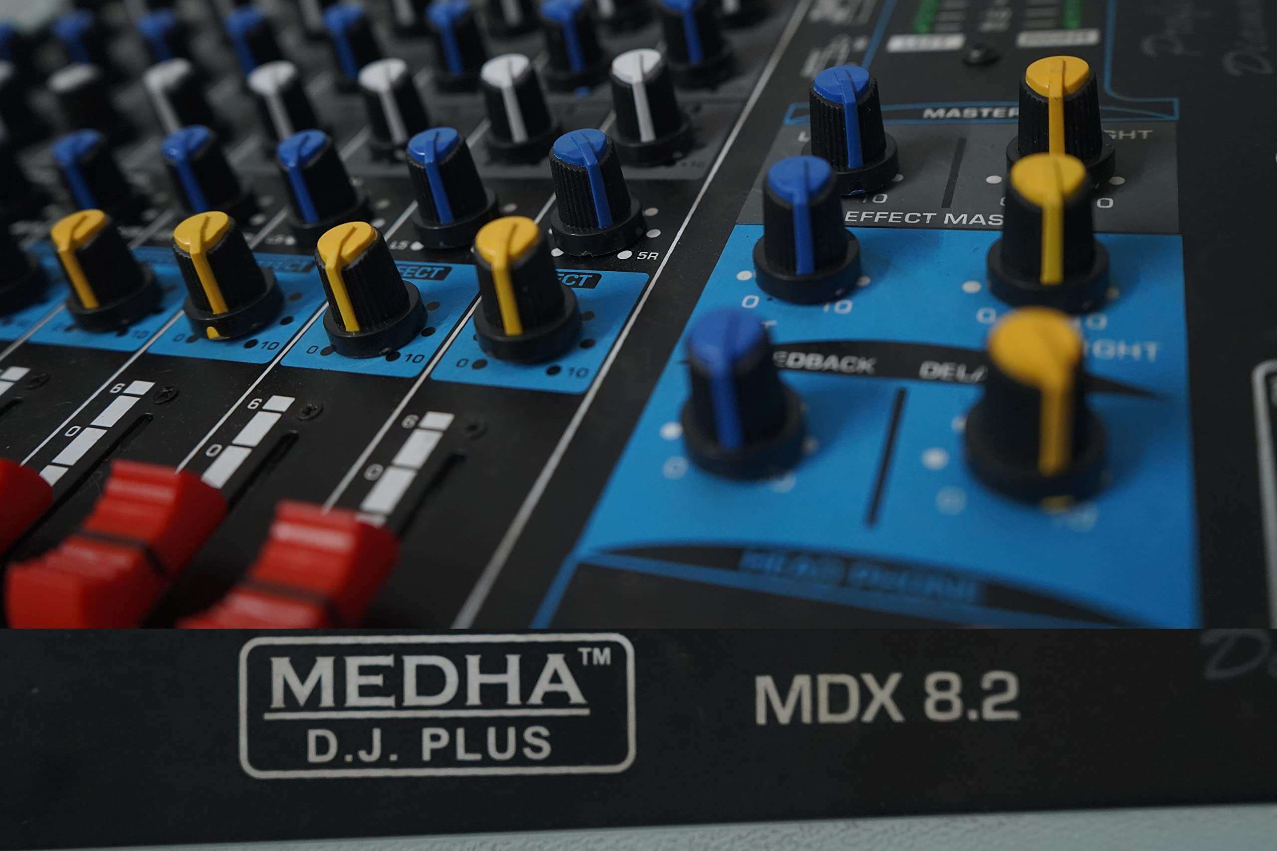 MEDHA D.J. PLUS MDX8.2 PROFESSIONAL 8 CHANNEL AUDIO MIXER WITH ECHO Echo, DELAY,FEEDBACK, EFFECTS FOR PARTY & OTHER OCCASIONS 6