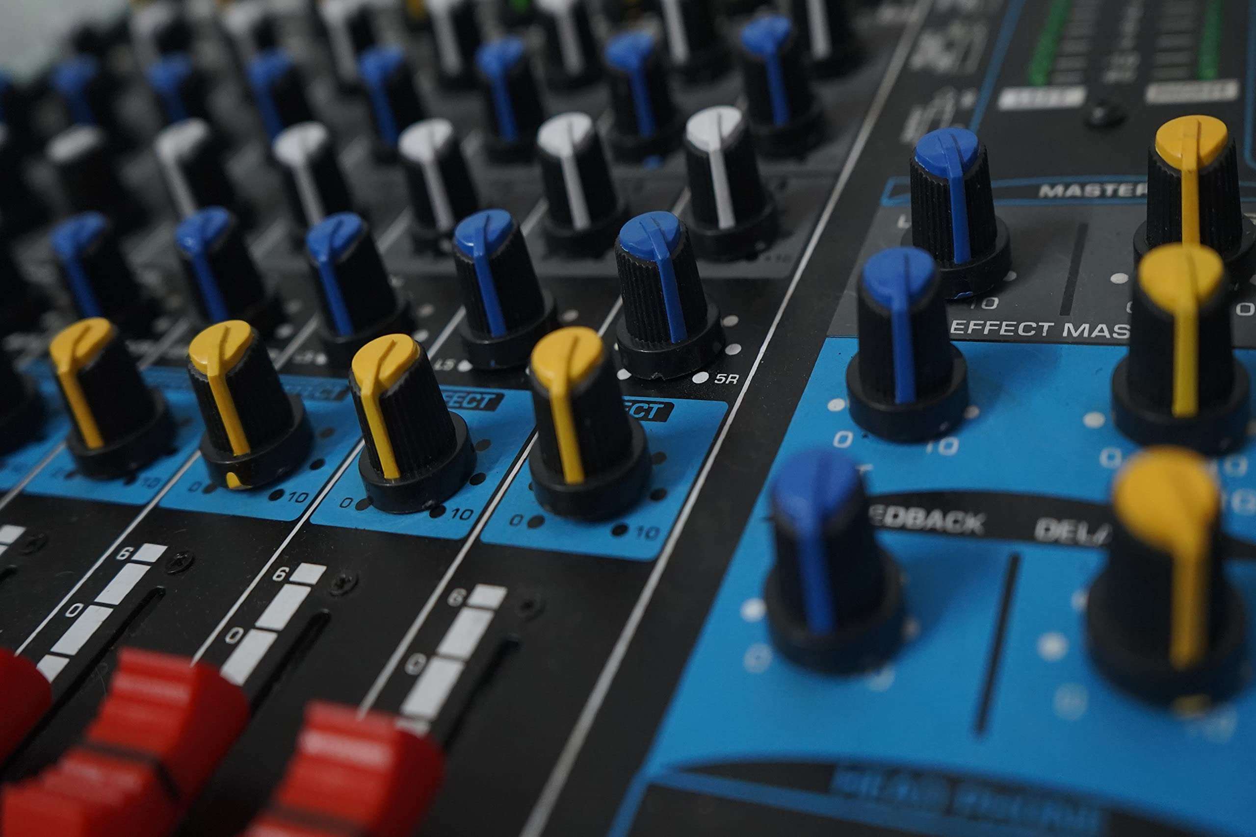 MEDHA D.J. PLUS MDX8.2 PROFESSIONAL 8 CHANNEL AUDIO MIXER WITH ECHO Echo, DELAY,FEEDBACK, EFFECTS FOR PARTY & OTHER OCCASIONS 5