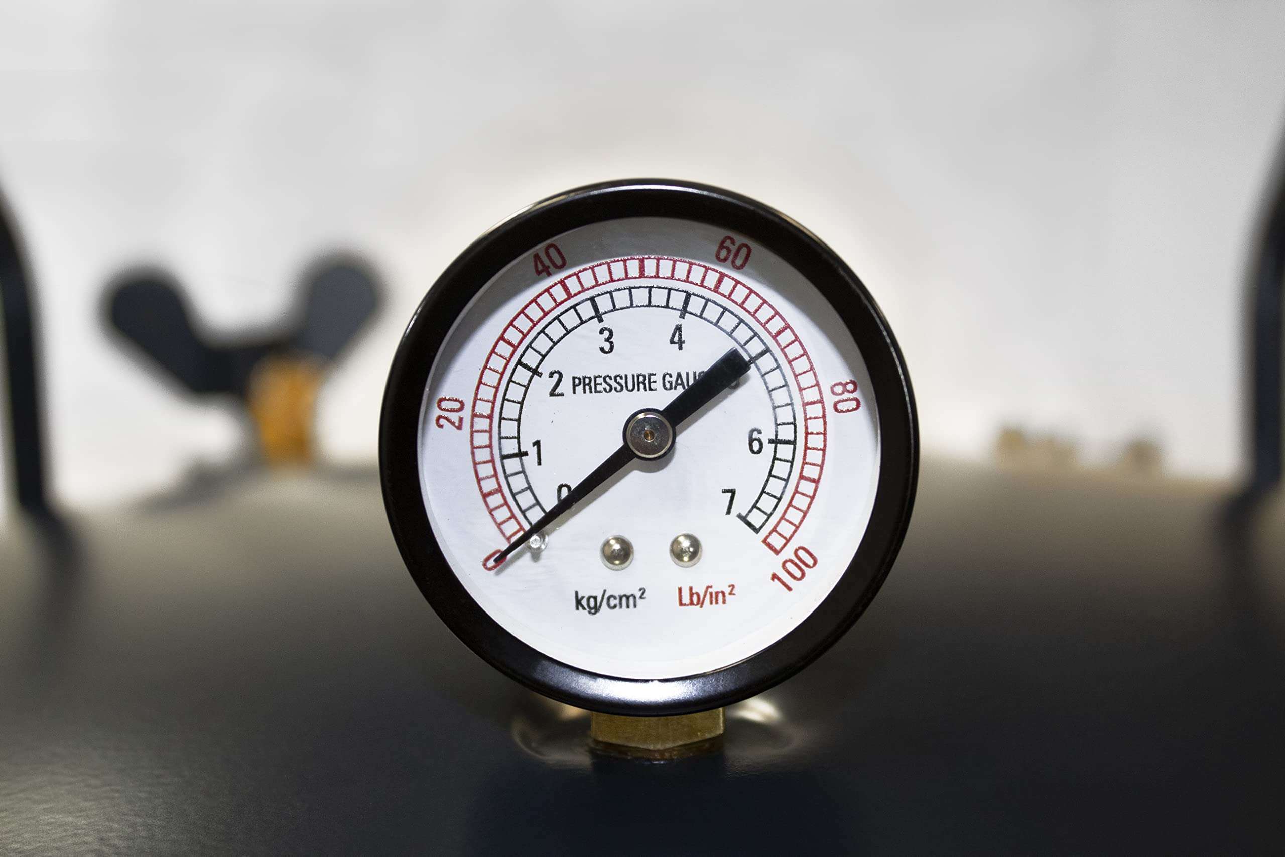 California Air Tools 10 Gallon Casting Pressure Pot and 1.0 Gallon Portable Air Compressor Bundle 5