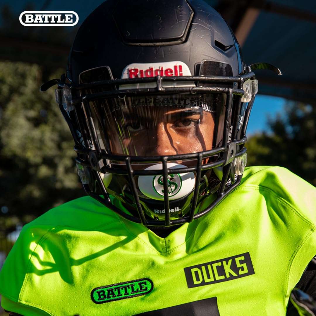 Battle Money Spinner Oxygen Football Mouthguard - White/Green 3