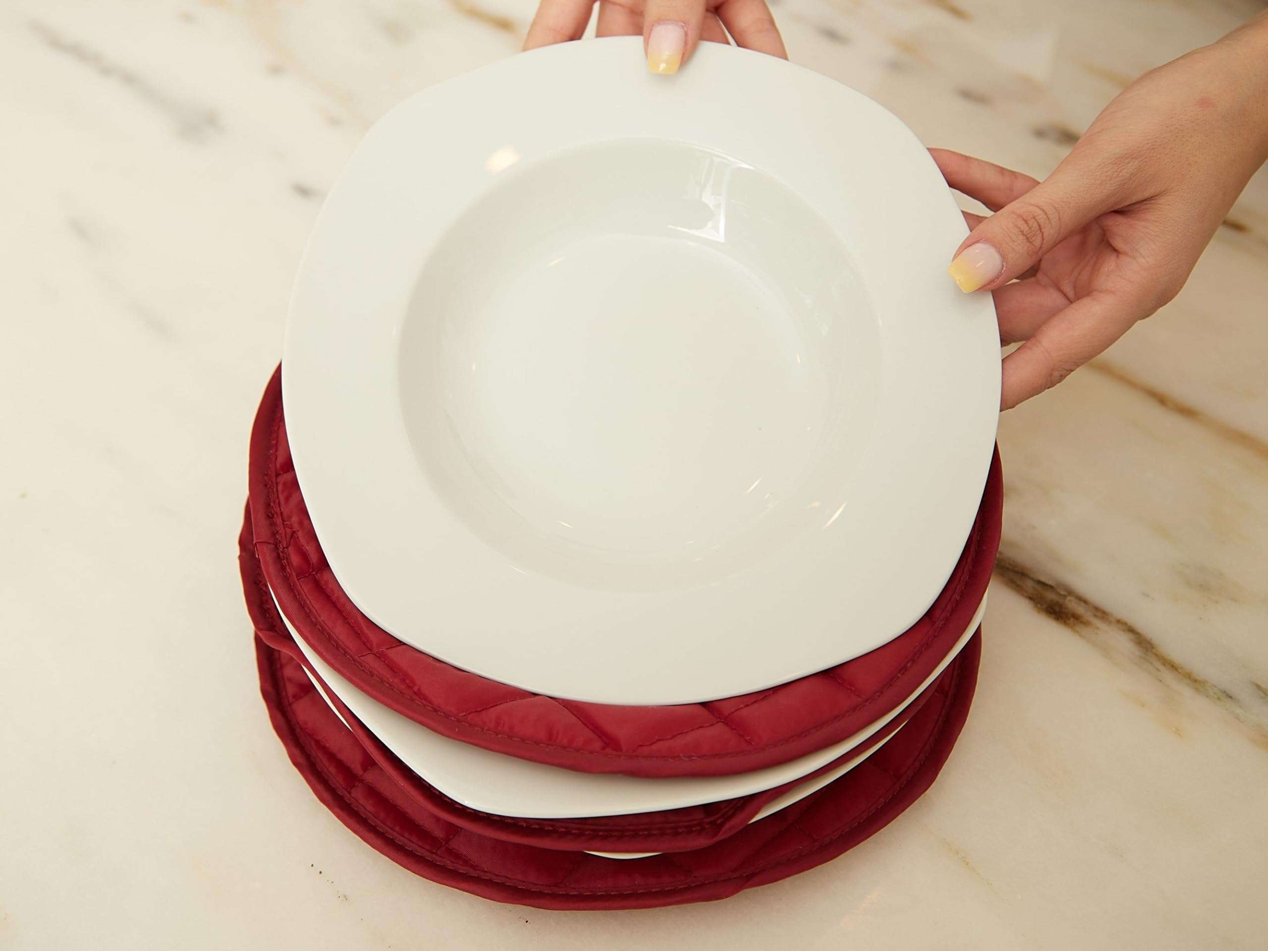 Covermates Keepsakes - Dish Storage - Padded Protection - ID Window - Stain Resistant - Machine Washable - China Storage, Red 3