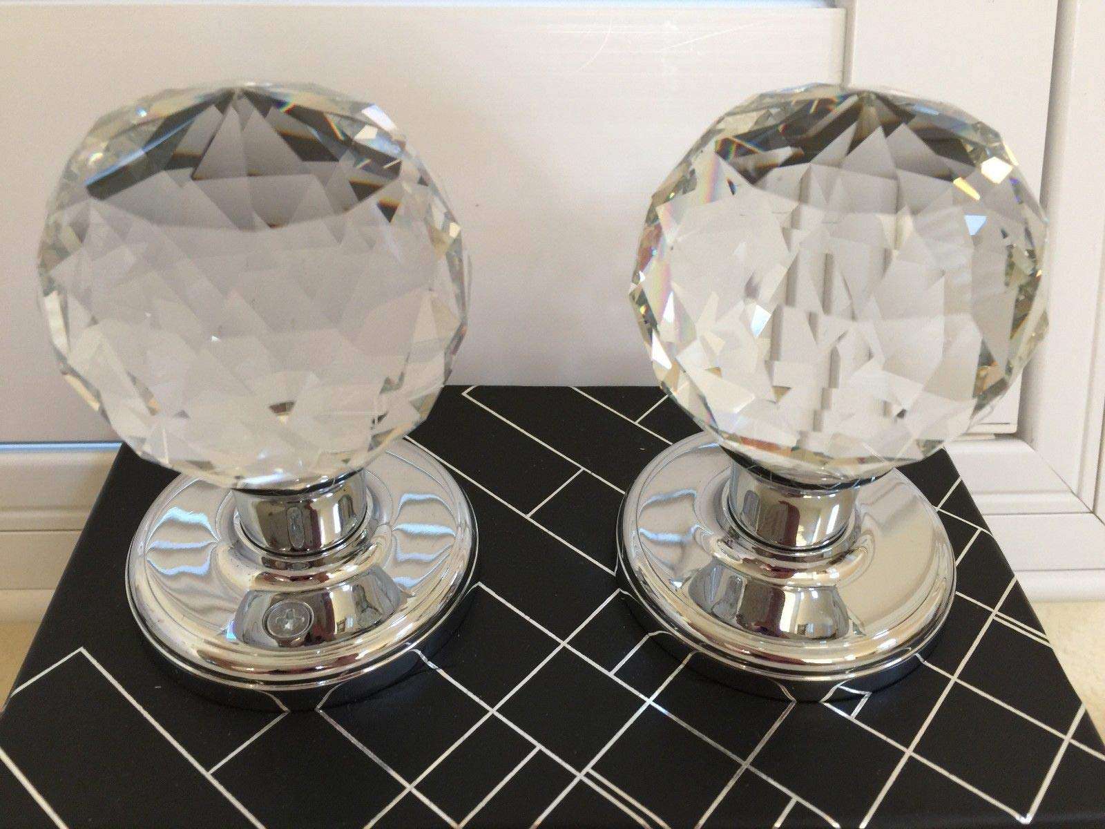TAHARI HOME Set of 2 Door KNOBS Pull Mirror Crystal Glass Diamond Design 5