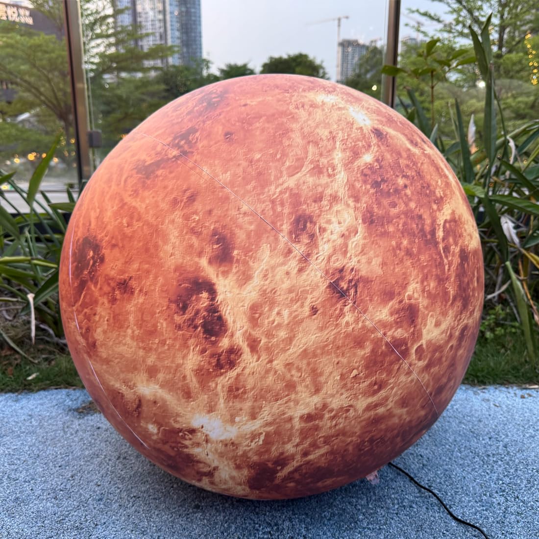 Vinfgoes 40'' Inflatable Venus, Inflatable Solar System Planet Balloon for Astronomy for Education Institution/Planetarium/Store/Club Decoration