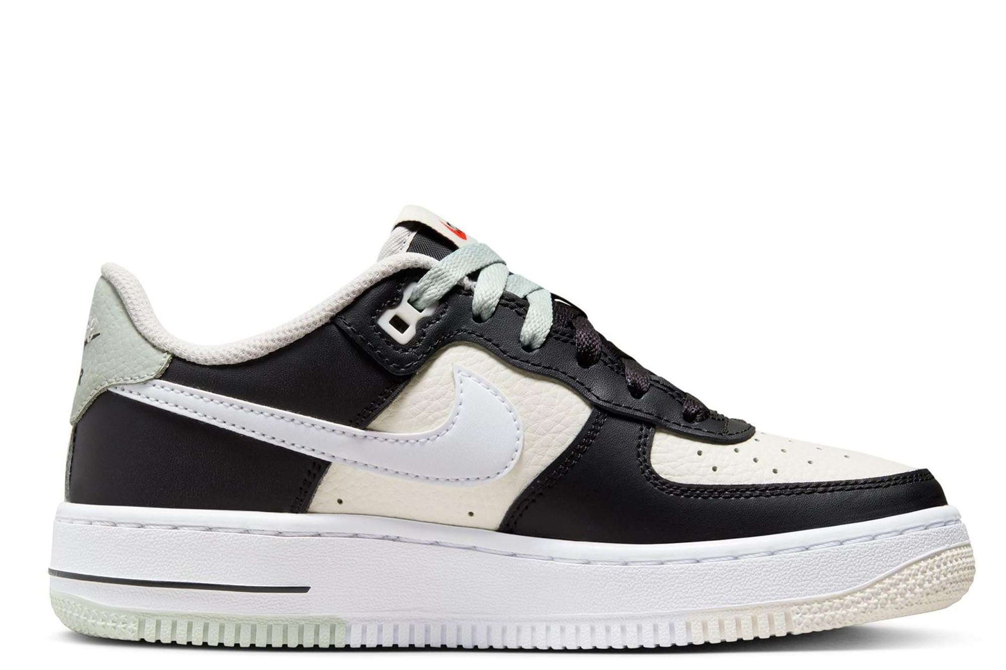 Nike Big Kid's Air Force 1 LV8 1 Black/Light Silver-Phantom (FB9035 002) - 4.5