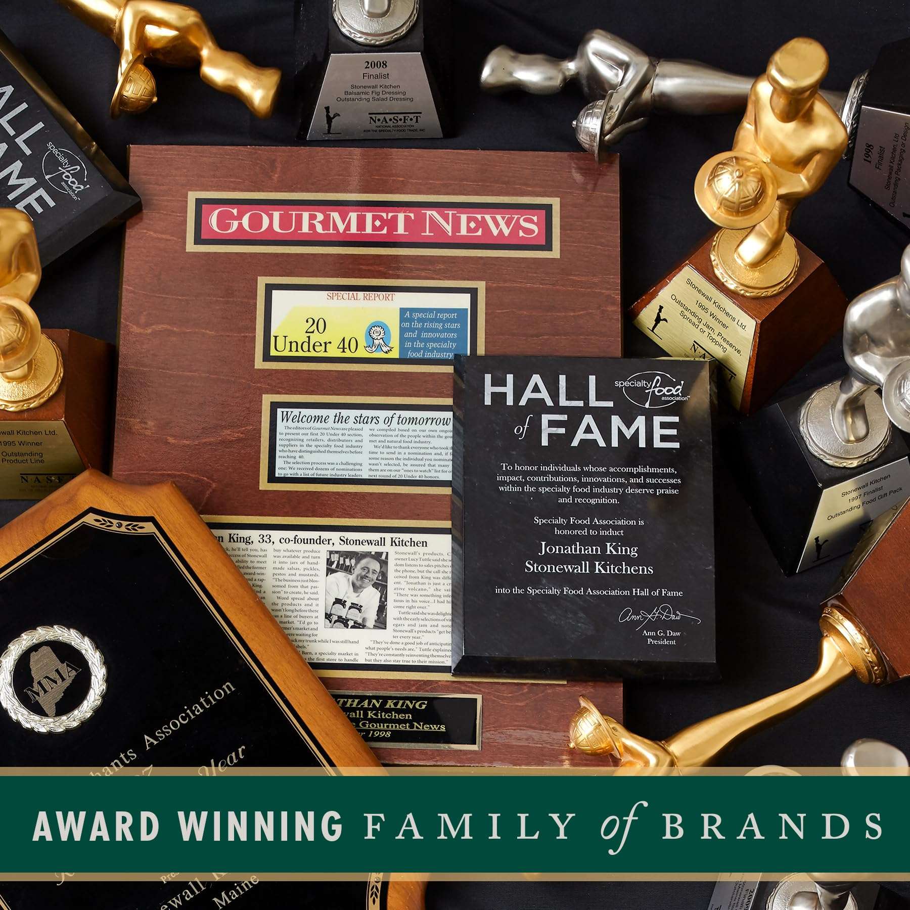 Michel Design Works 6.5 oz. Soy Wax Candle, Wild Lemon 2