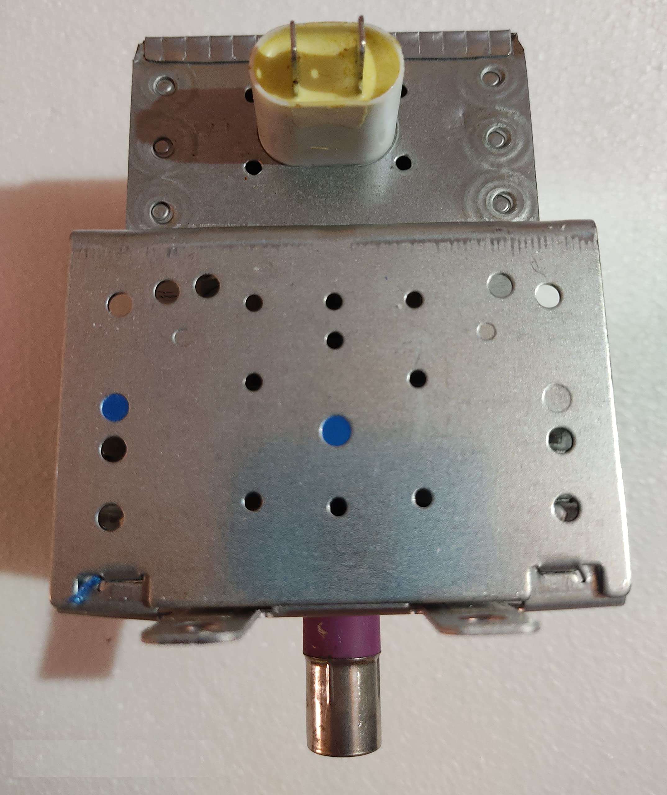 AV Microwave Magnetron for Samsung OM 75P, LG 2M226, Galanz 210A, Panasonic 2M210, Toshiba 2M253K (Silver) 5