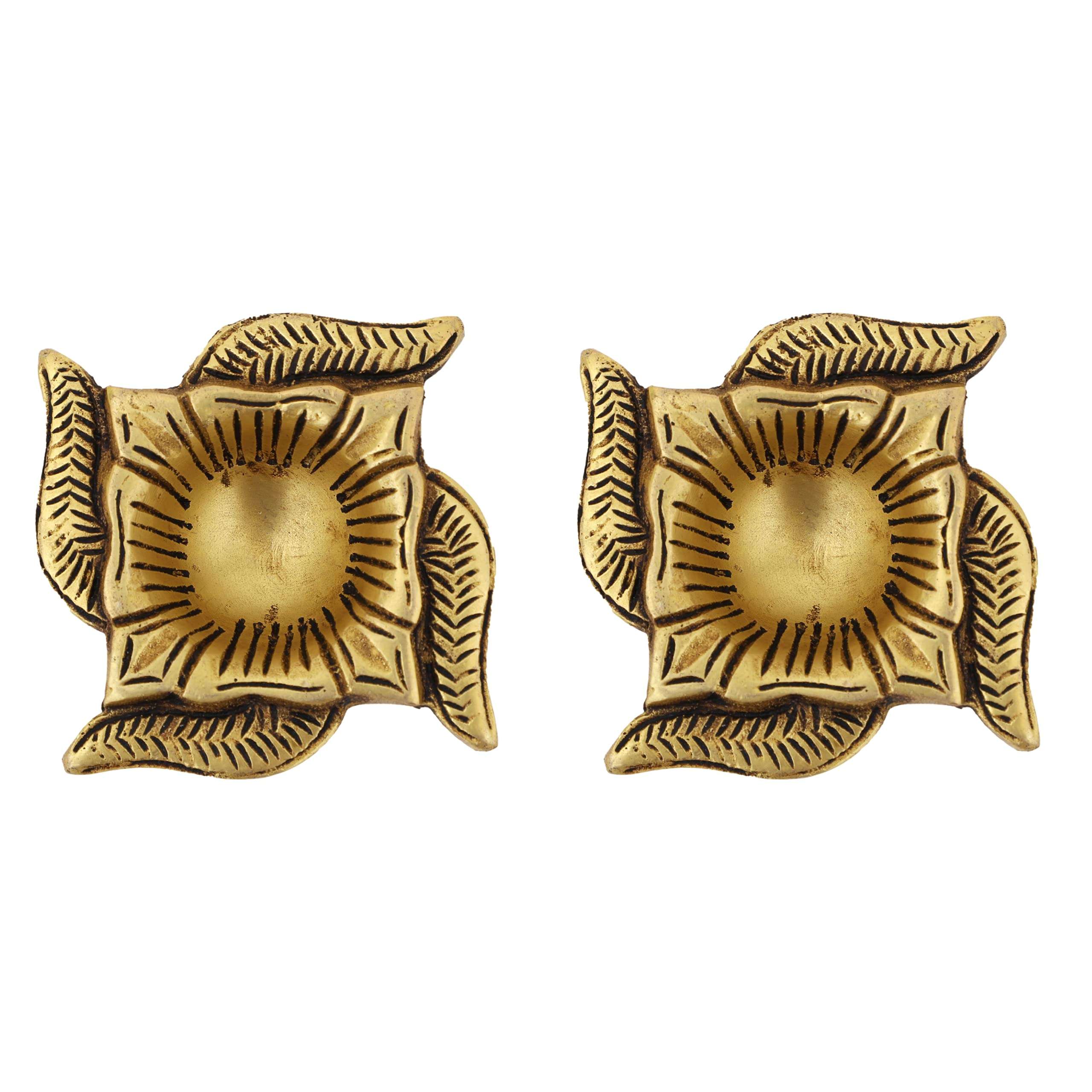 Jaszz Art Brass Diya (4 inches and 200g) Swastik Ethnic Design Handmade Curved Oil Wick Antique Kuber Deepak Lamp for Home Decor Temple Puja Office Counter Decoration Festival Gift (Pack of 2)
